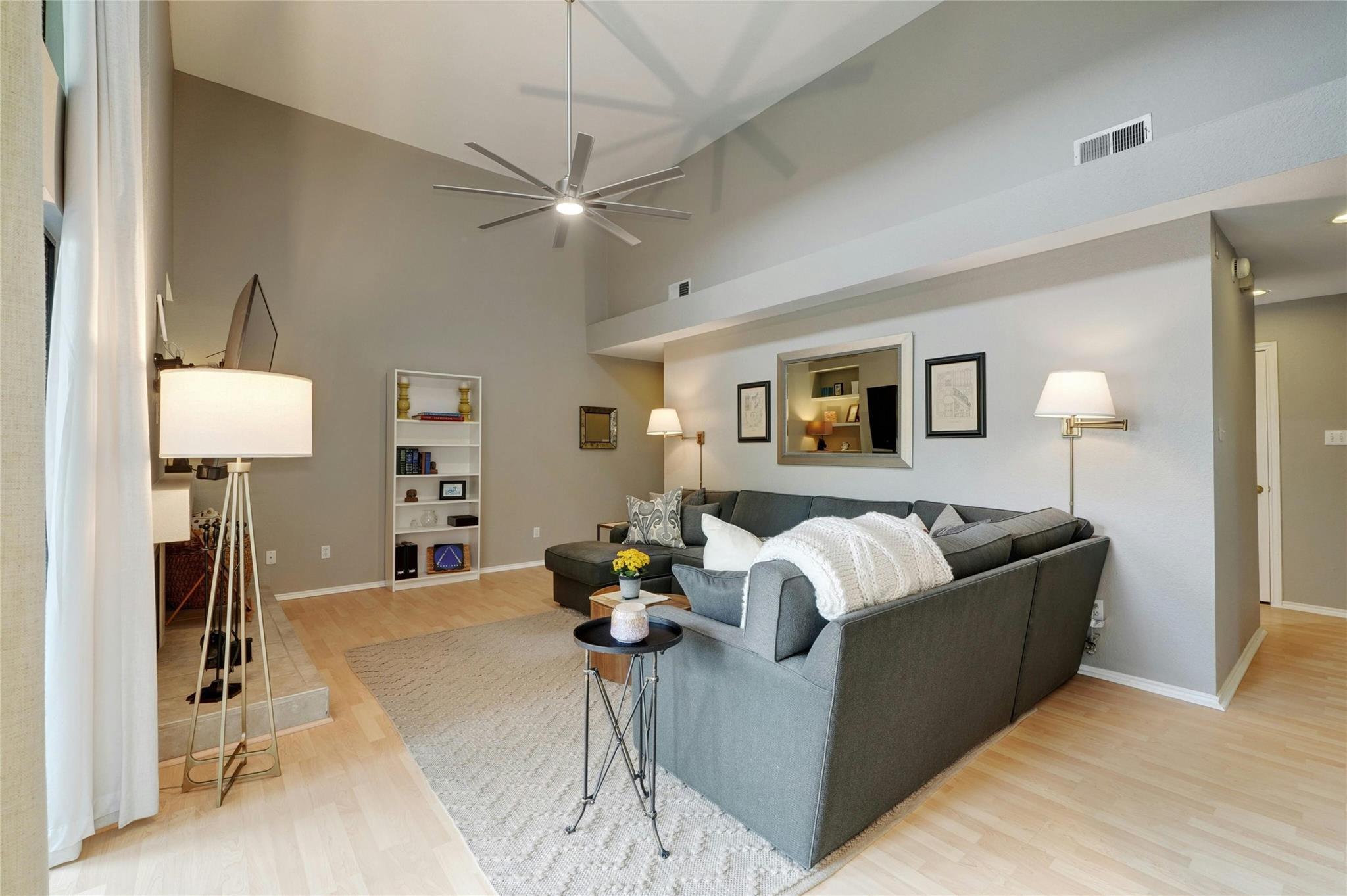 4711  Spicewood Springs Rd  #1-201, photo 11