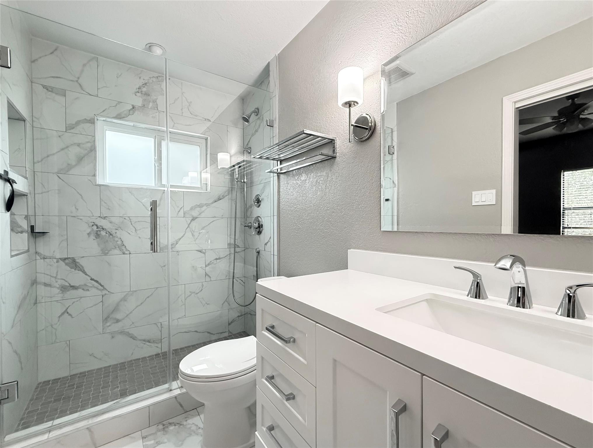 4711  Spicewood Springs Rd  #1-201, photo 3