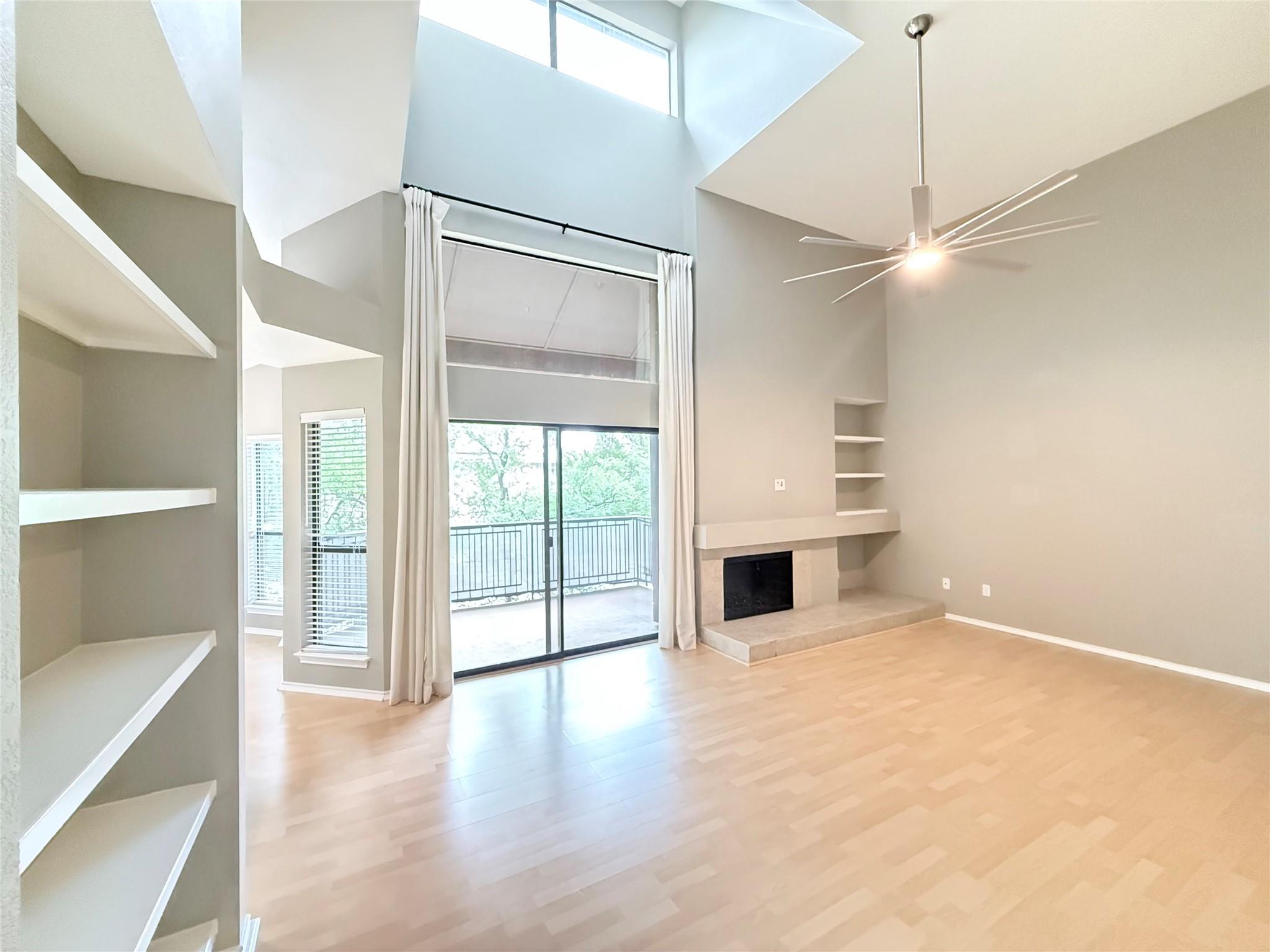 4711  Spicewood Springs Rd  #1-201, photo 8