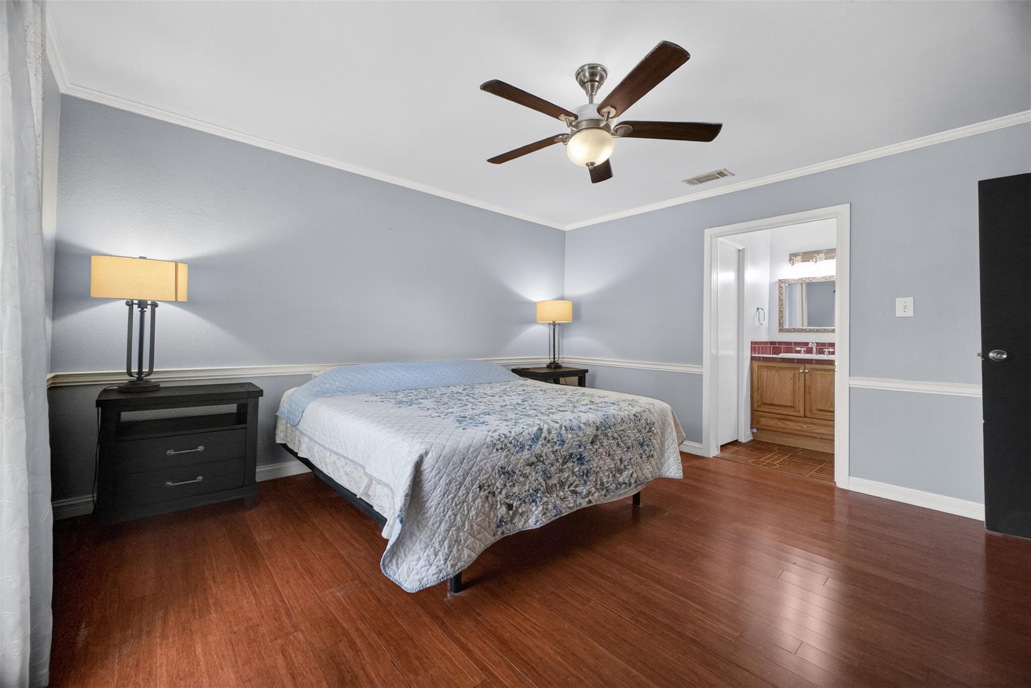 2500  Cockburn Dr, photo 3