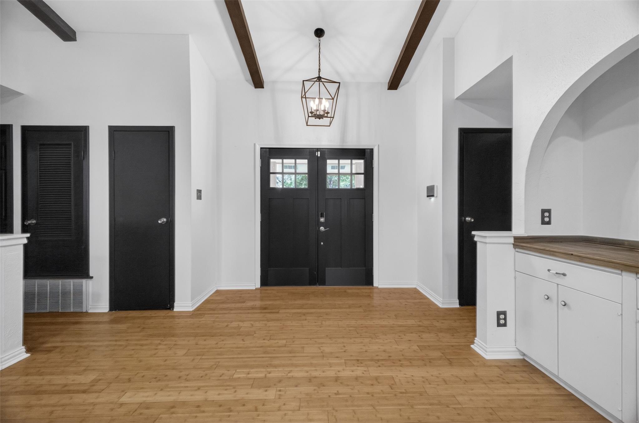 2500  Cockburn Dr, photo 9