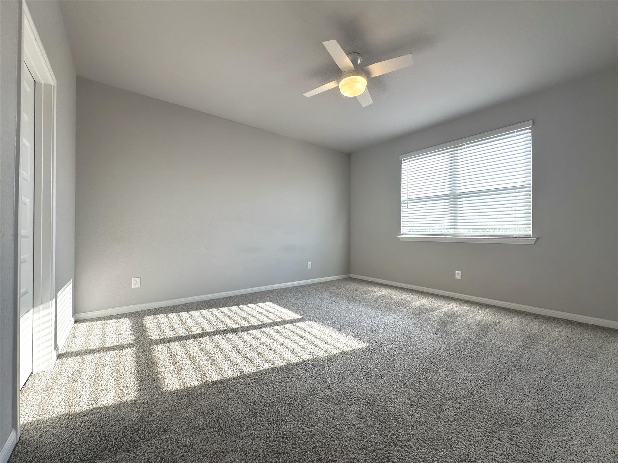 243  Kellys Heroes Way, photo 6