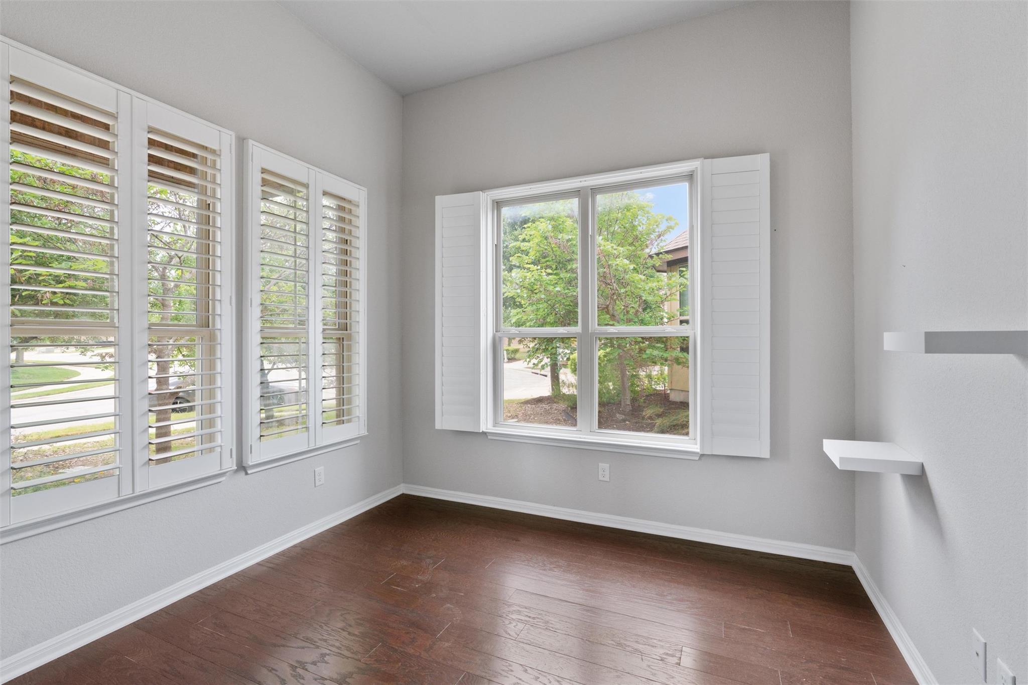 1008  Clearwing Cir, photo 10