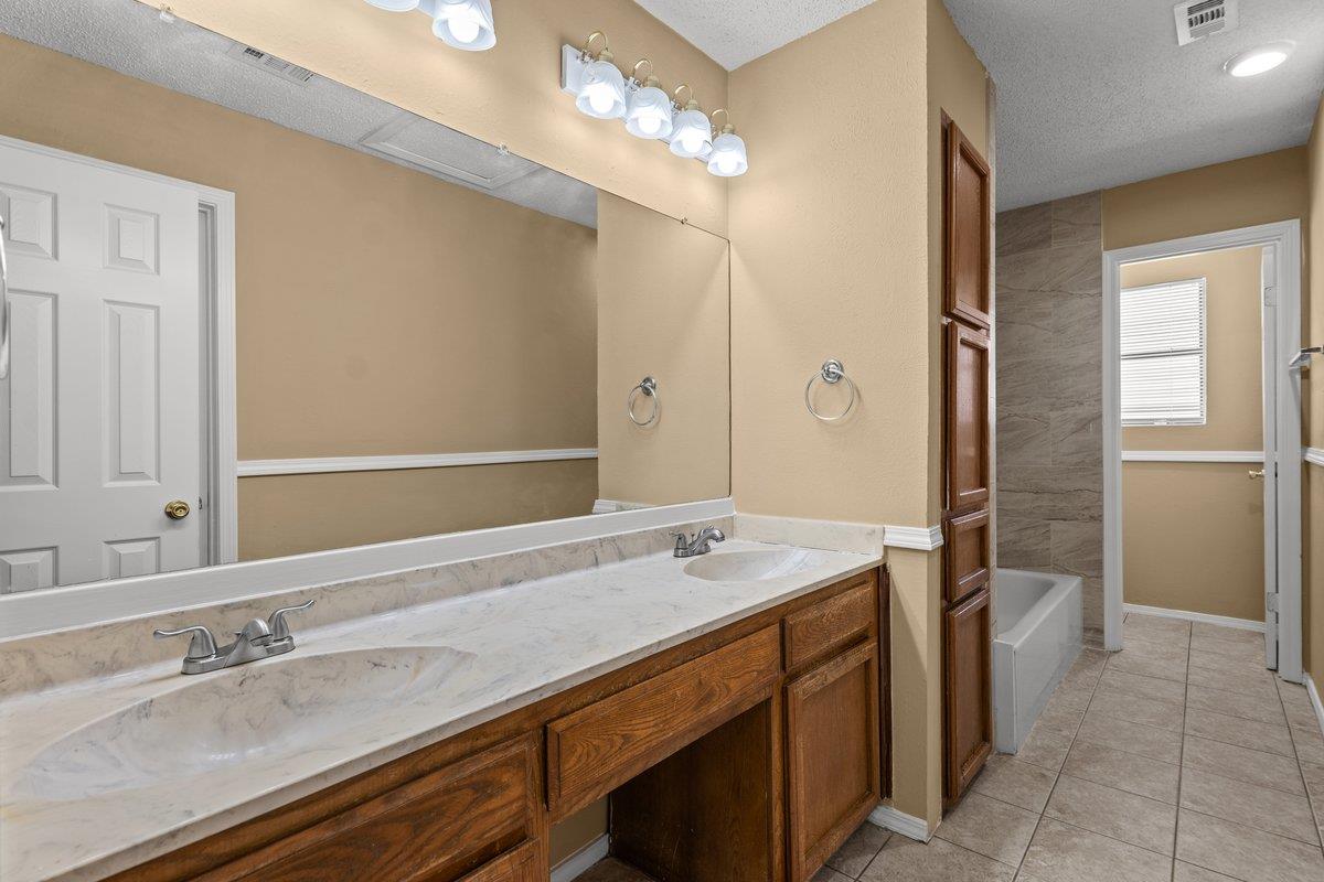 1001  Tamra Cv, photo 9