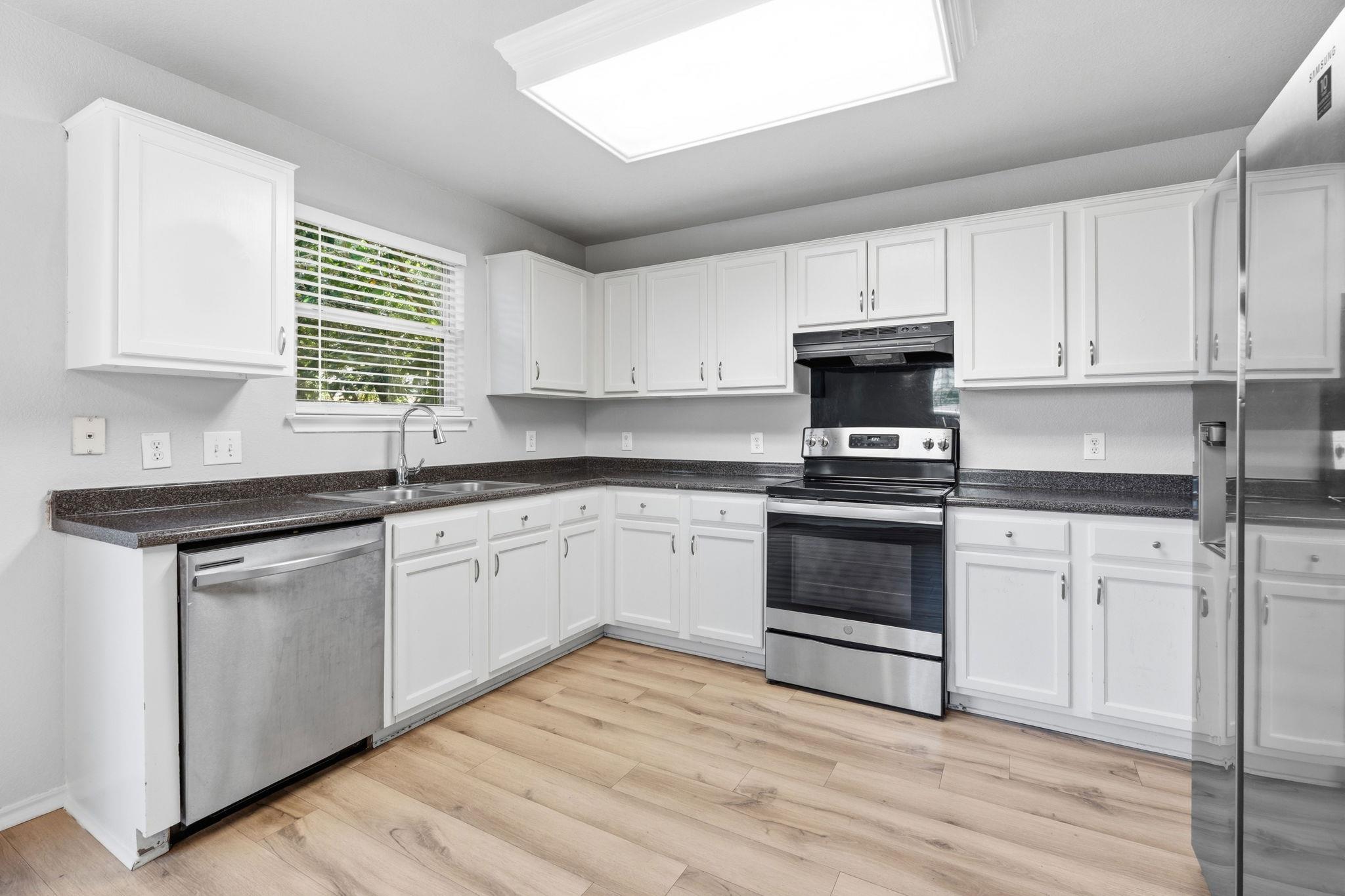 6736  Cornish Hen Ln, photo 7