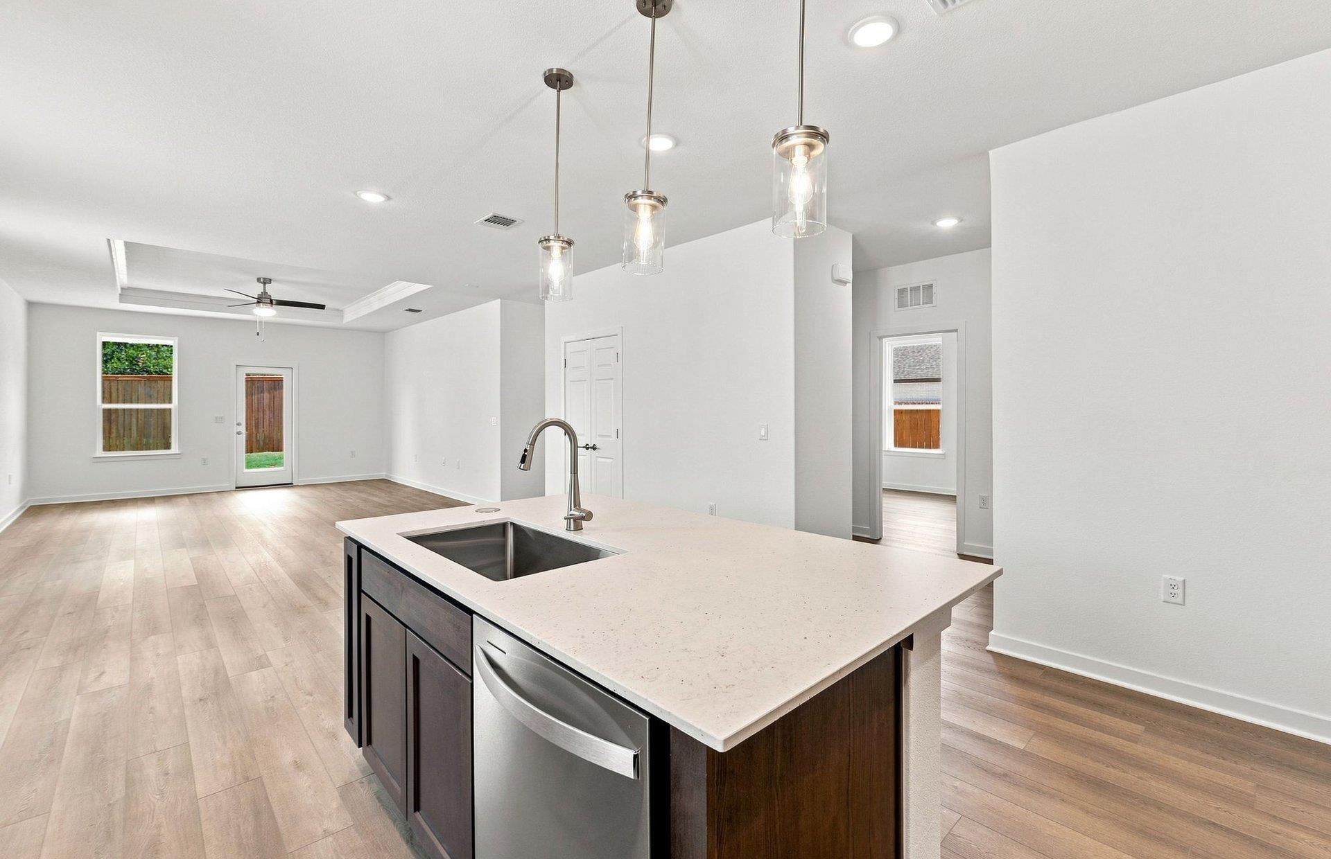 129  Adlai Ave, photo 5