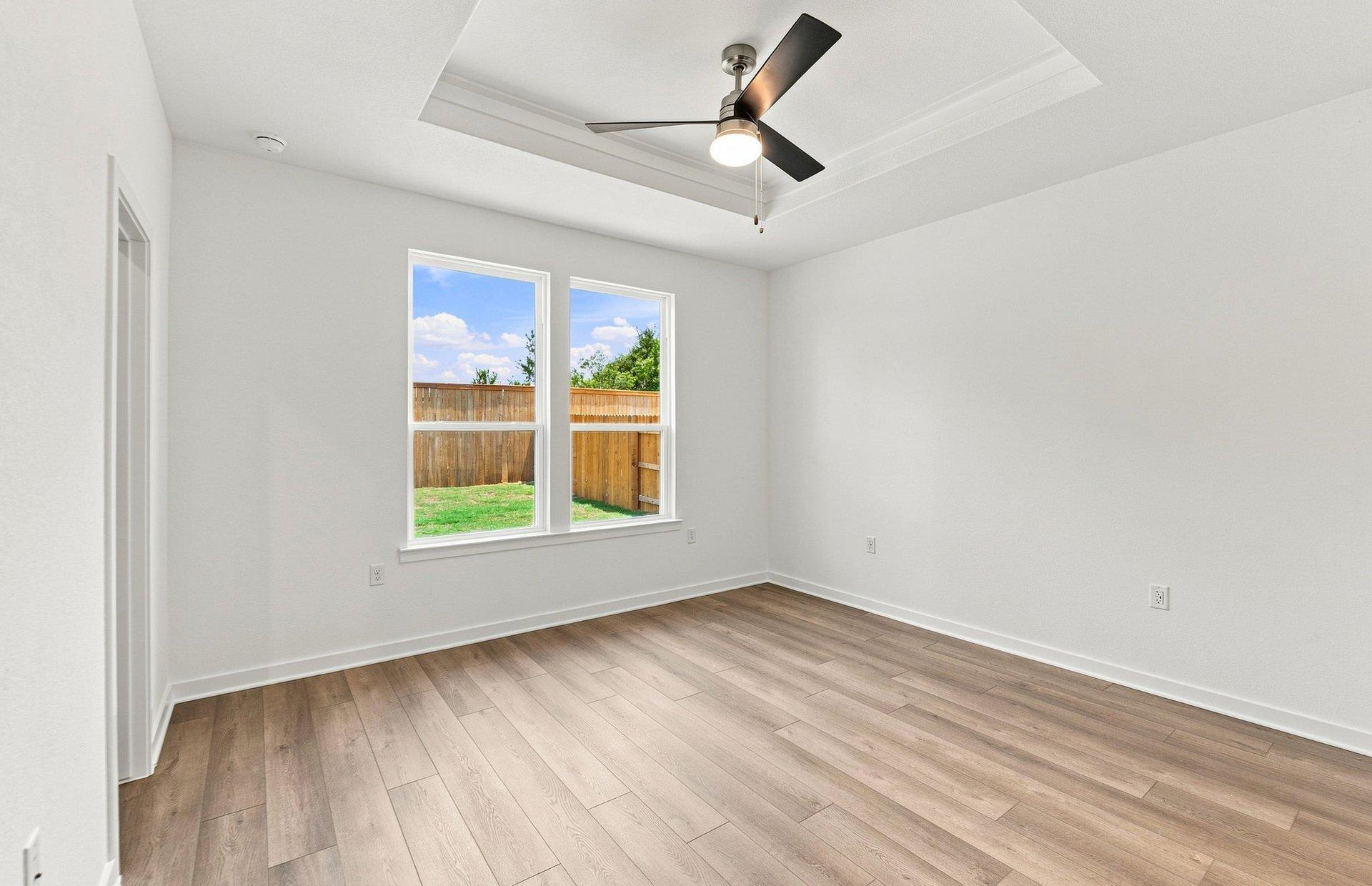 129  Adlai Ave, photo 8