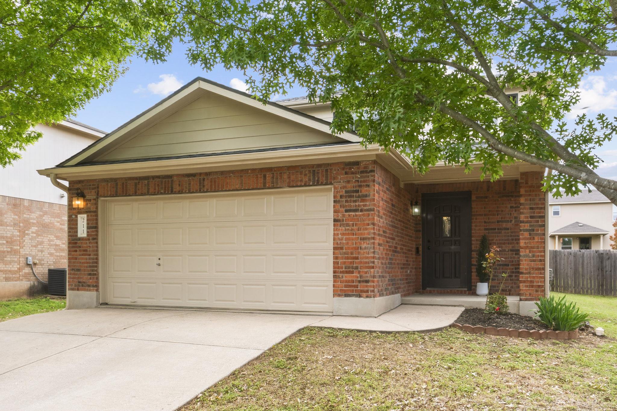 211  Banner Ave, photo 2