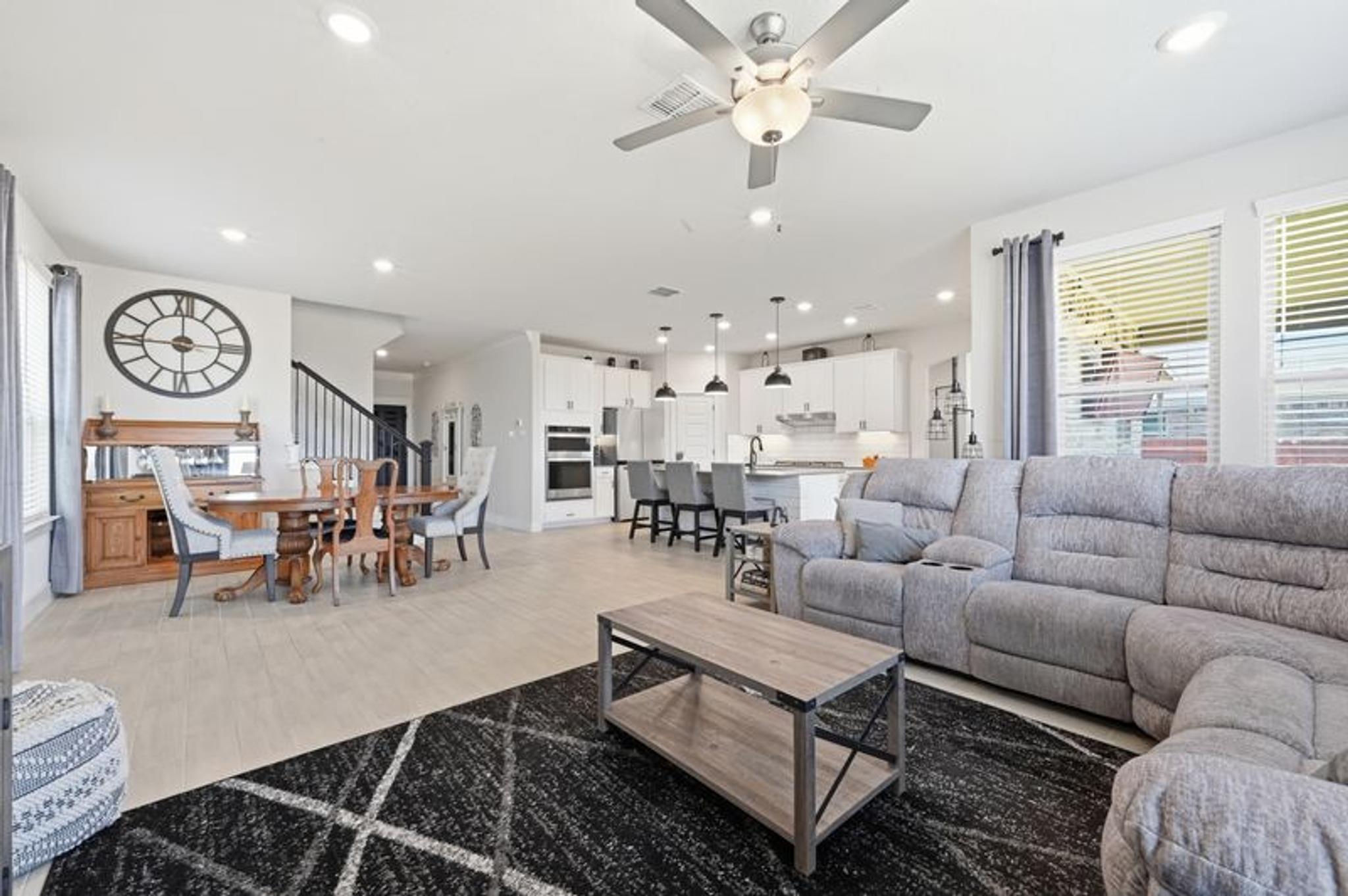 425  Purple Heart Dr, photo 11