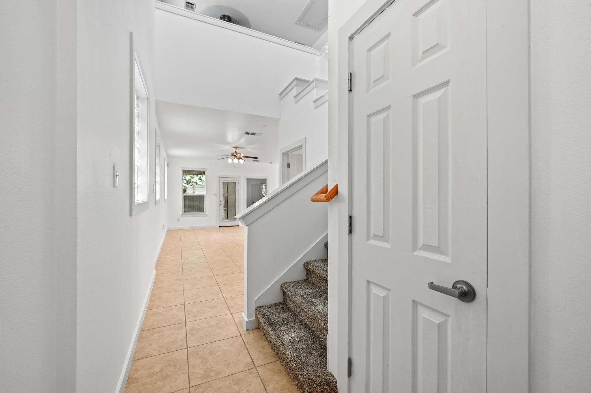 8314  Nicola Trl, photo 5