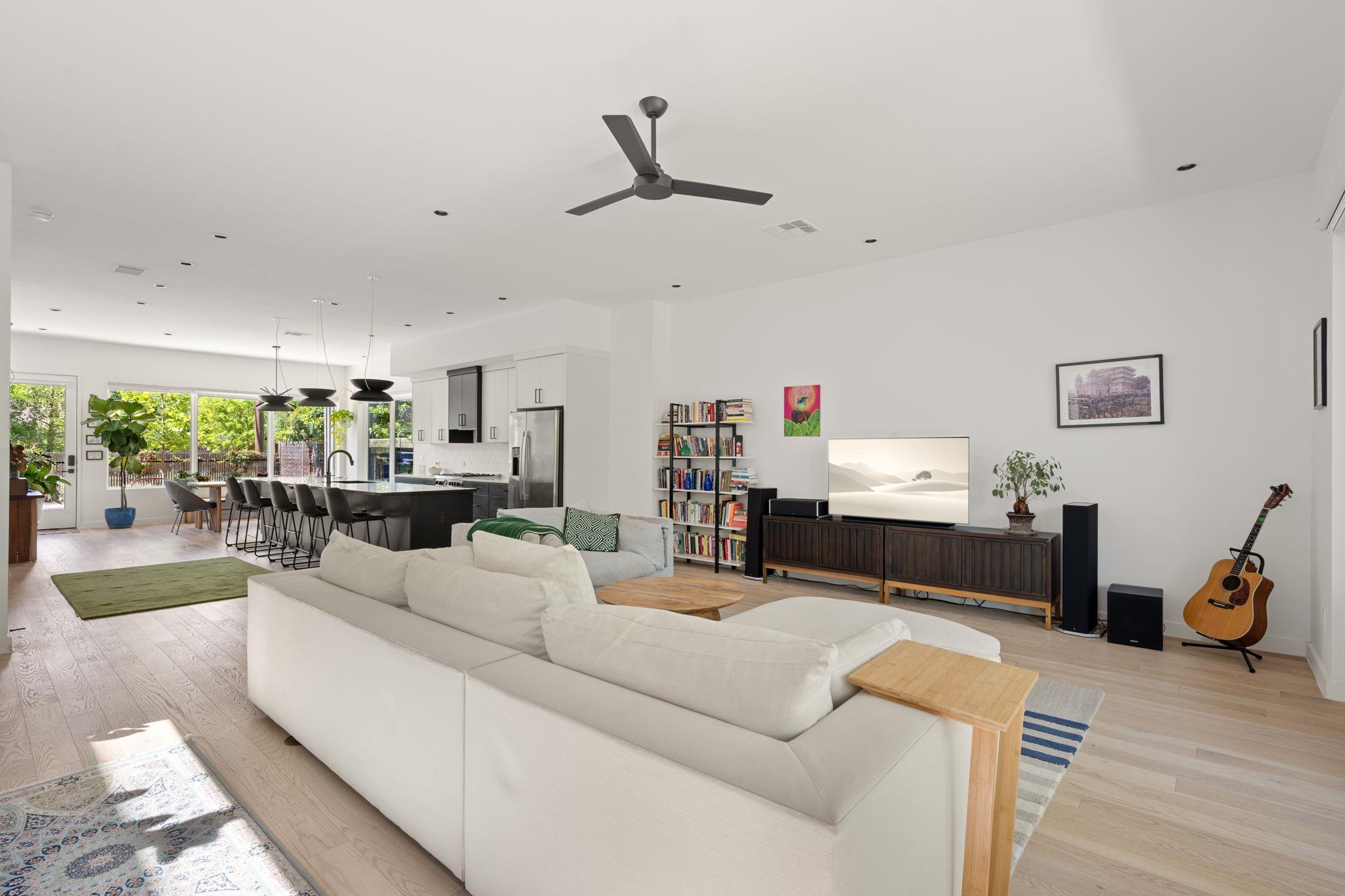3302  Goodwin Ave  #A, photo 10