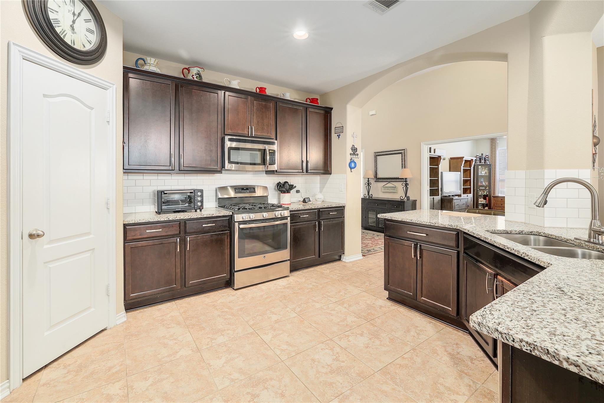 317  Orchard Hill Trl, photo 2