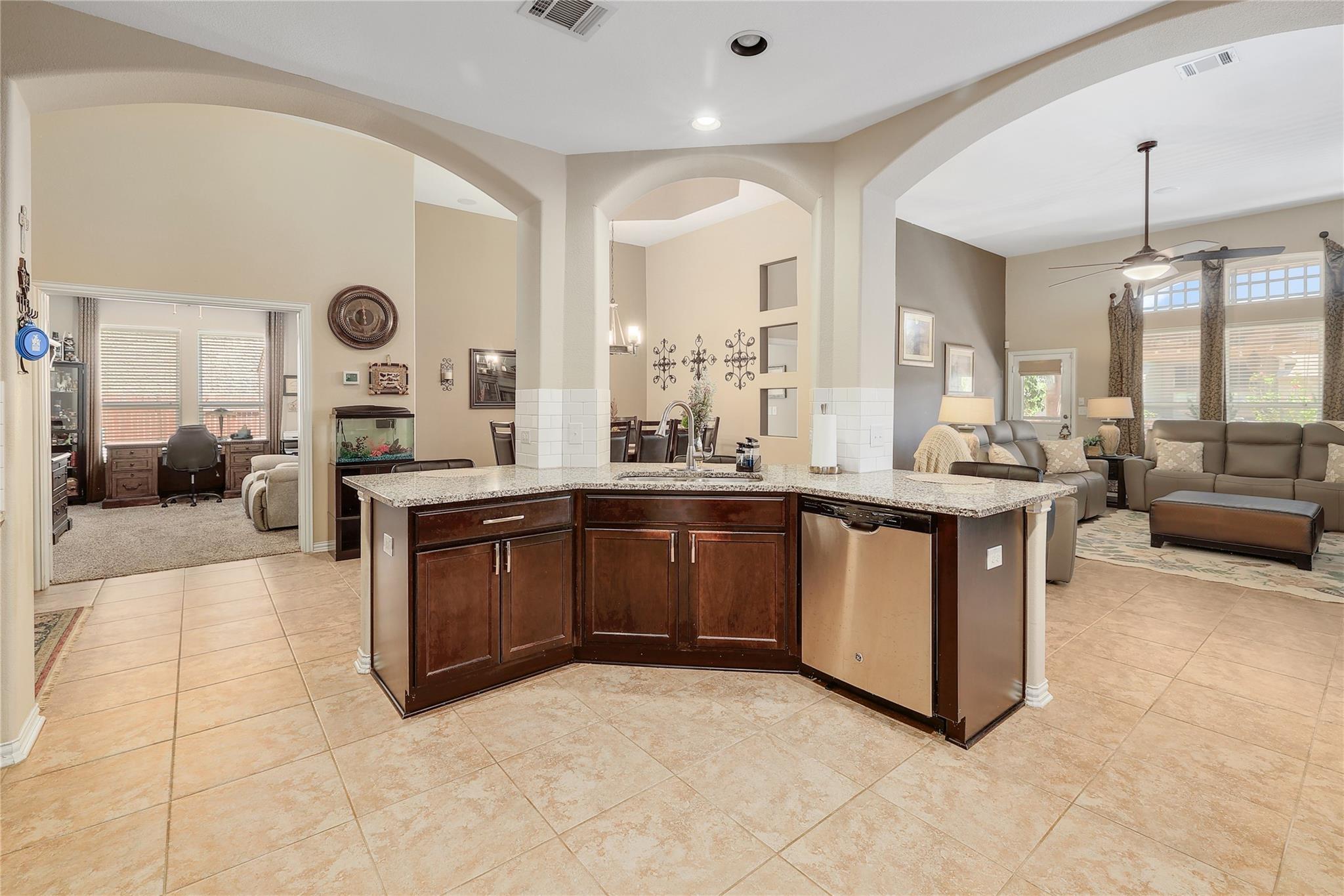 317  Orchard Hill Trl, photo 12