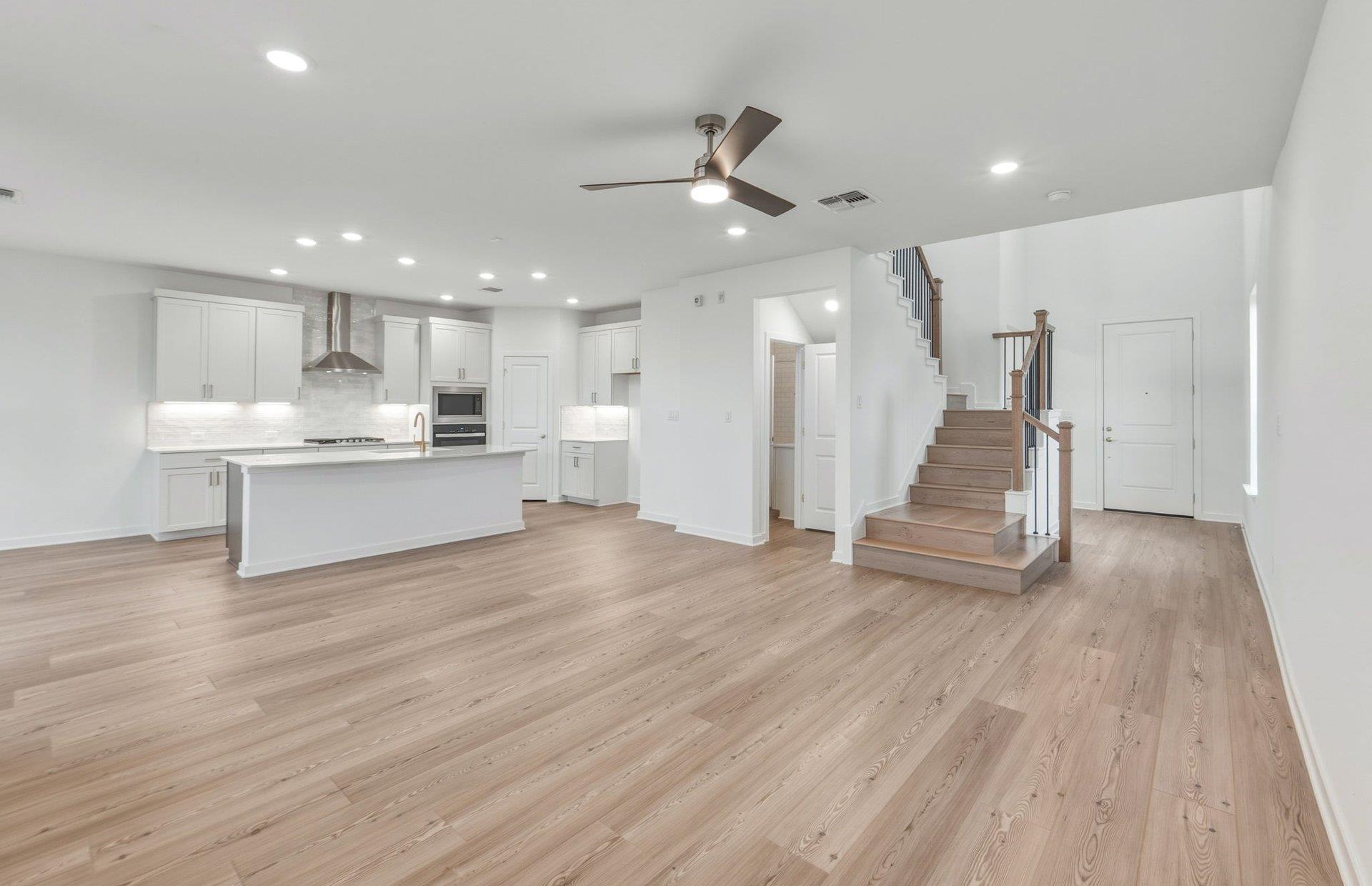 1816  Spring Mountain Cv, photo 6