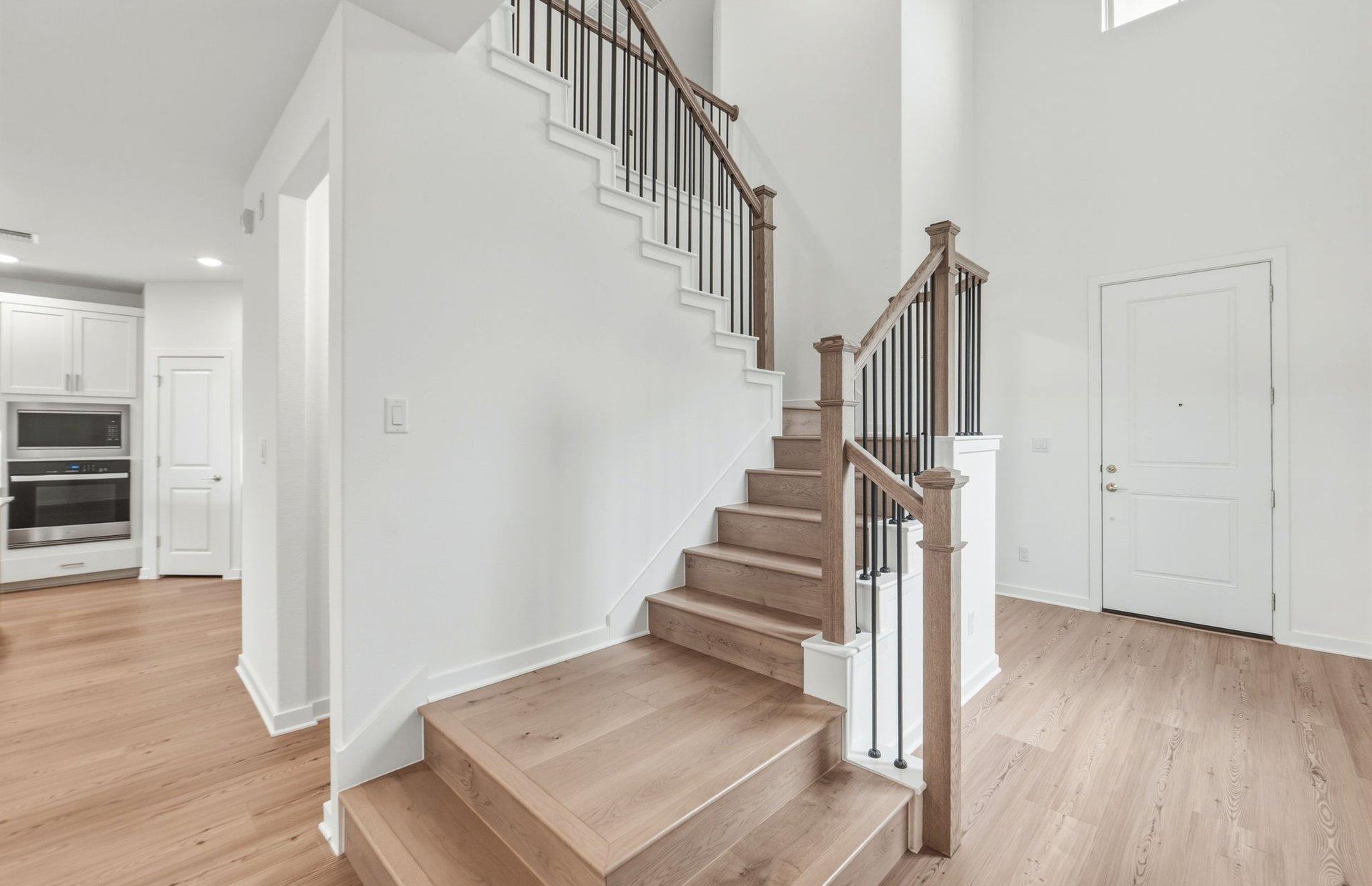 1816  Spring Mountain Cv, photo 8