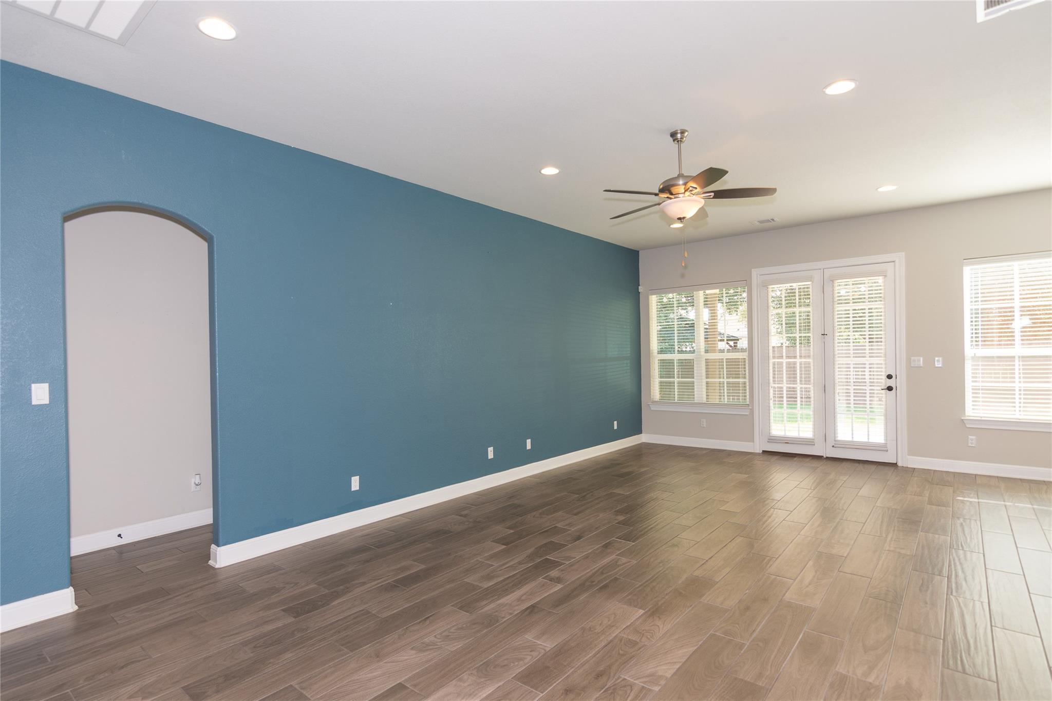 4733  Collins St, photo 5
