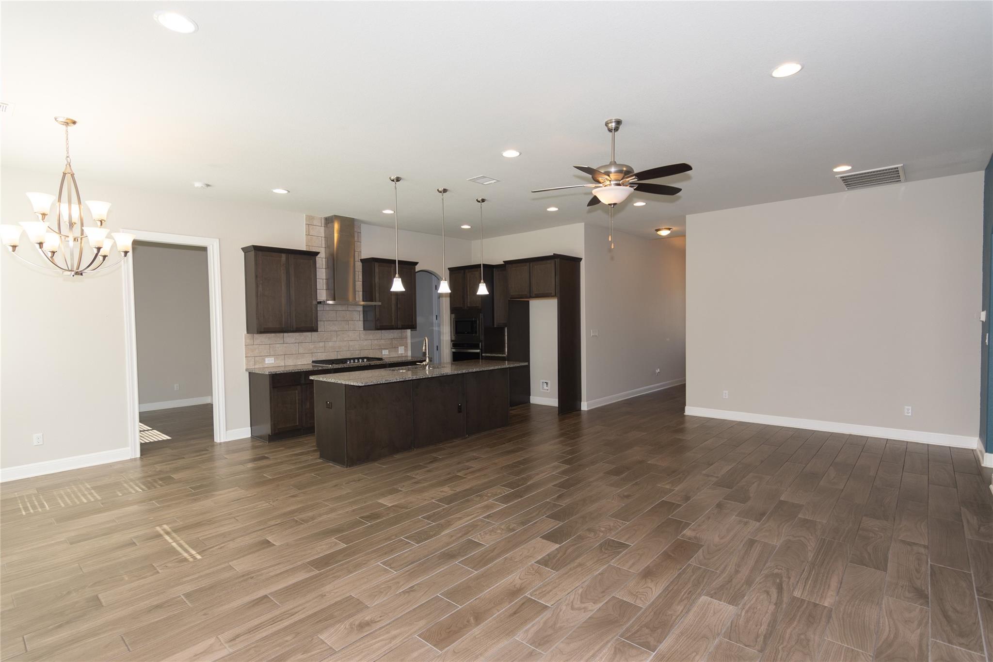 4733  Collins St, photo 6