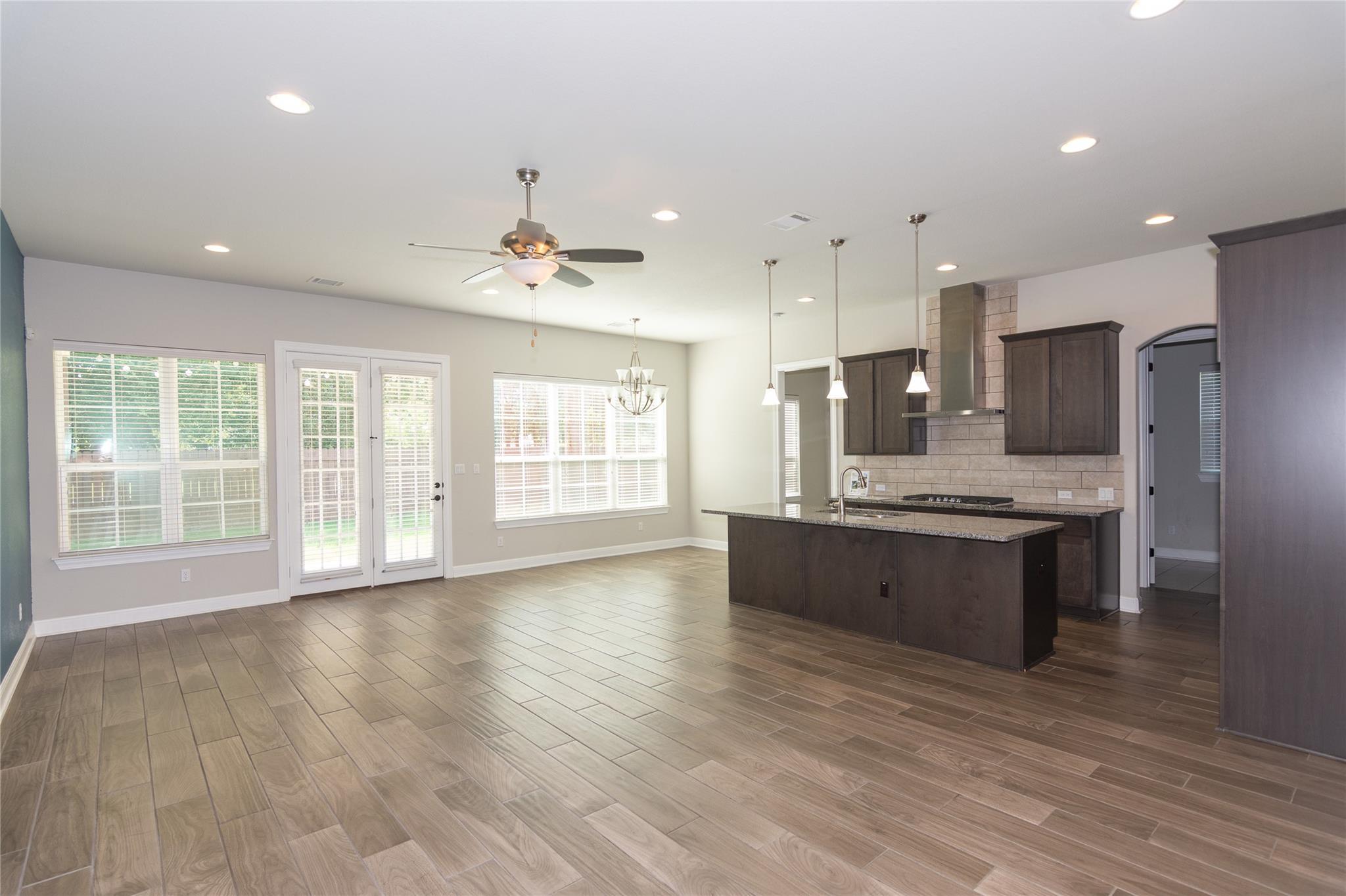 4733  Collins St, photo 7