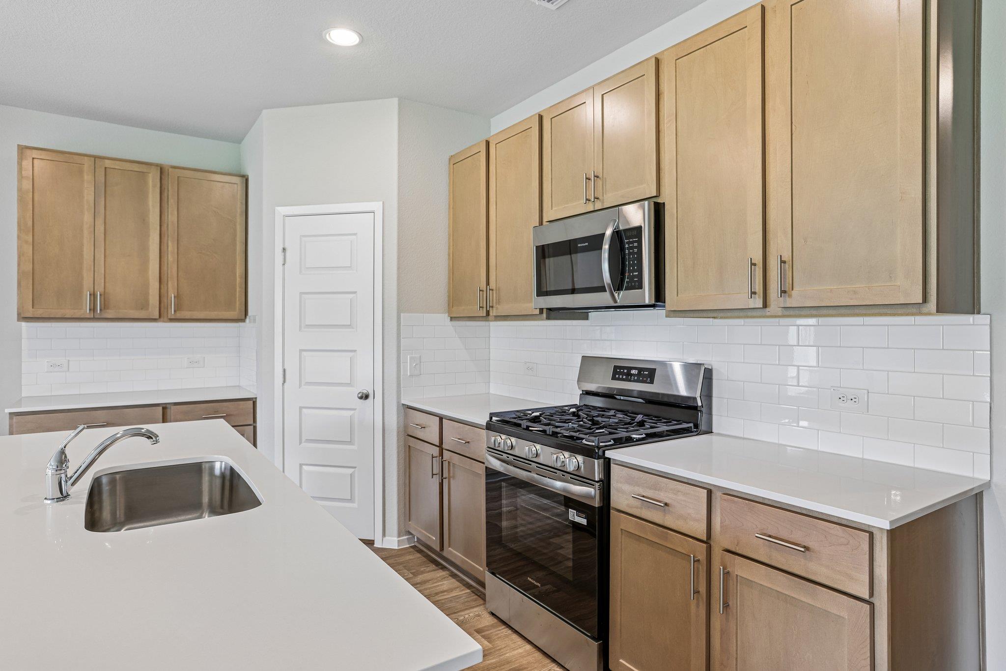 5513  Sacra Cv, photo 9