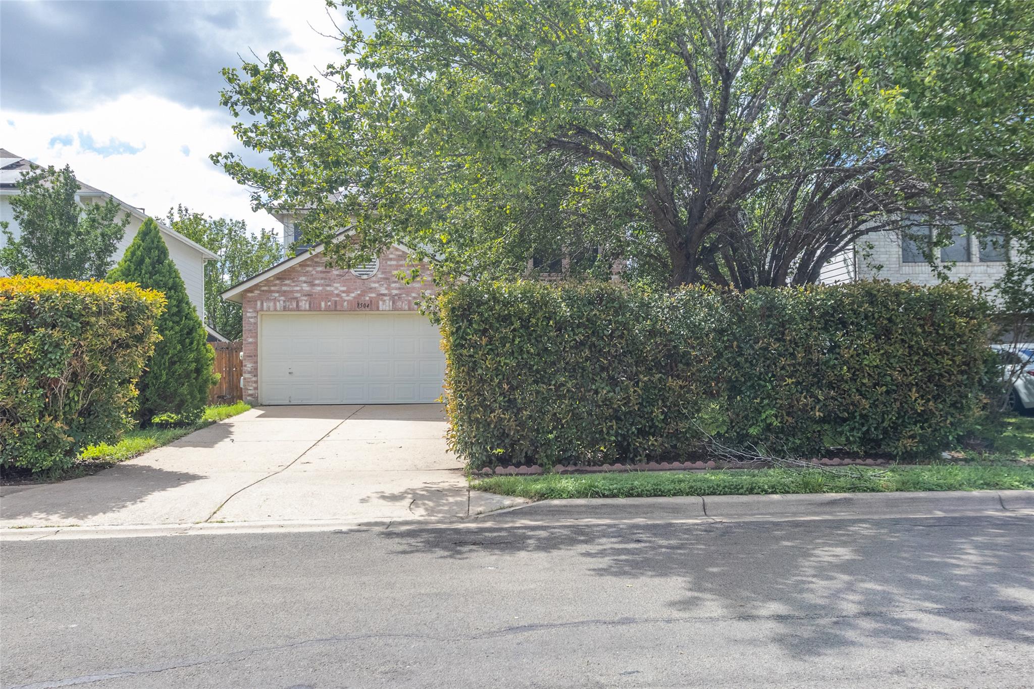 7504  Redrick Dr, photo 4