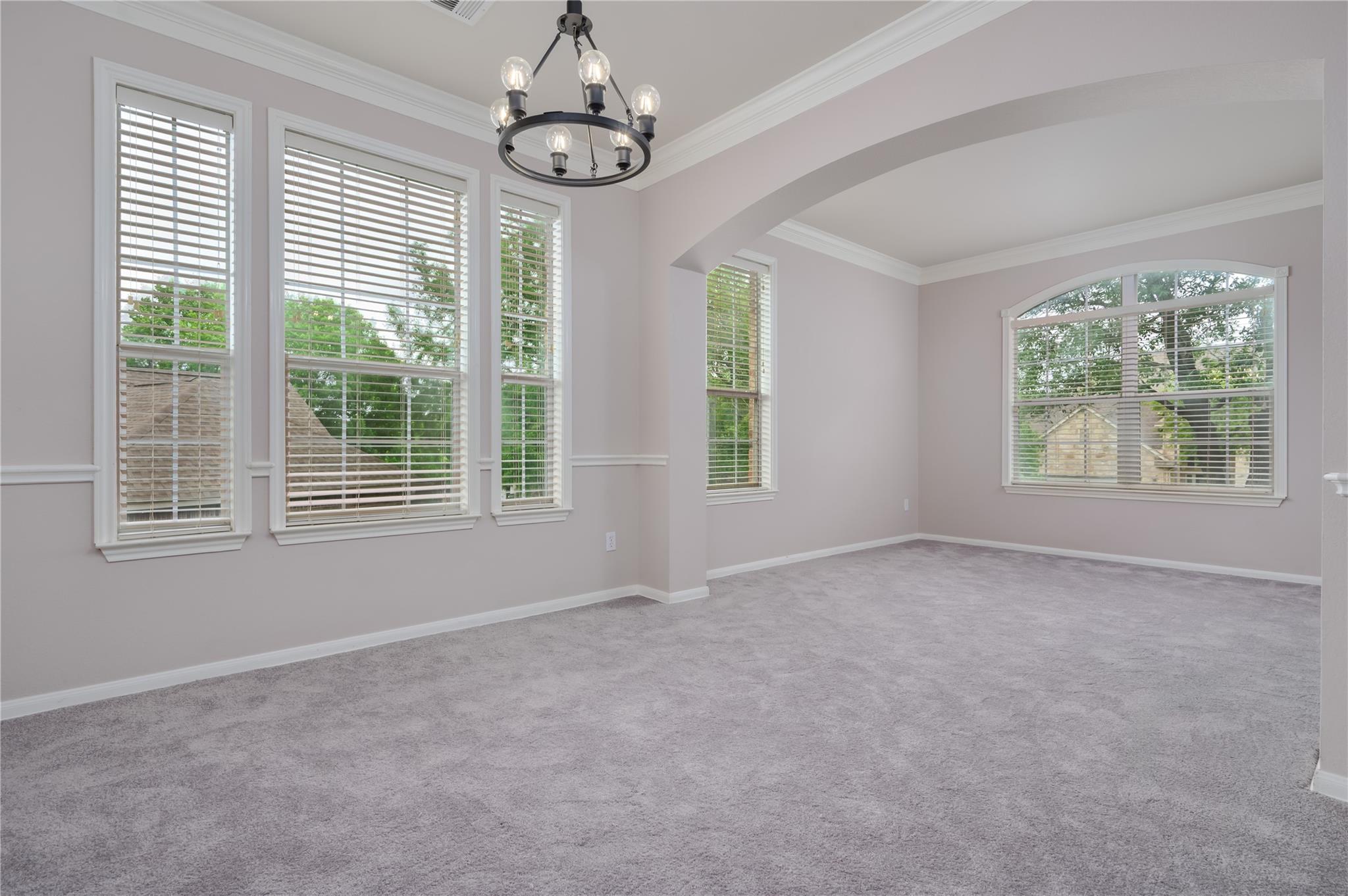 22121  Rose Grass Ln, photo 9
