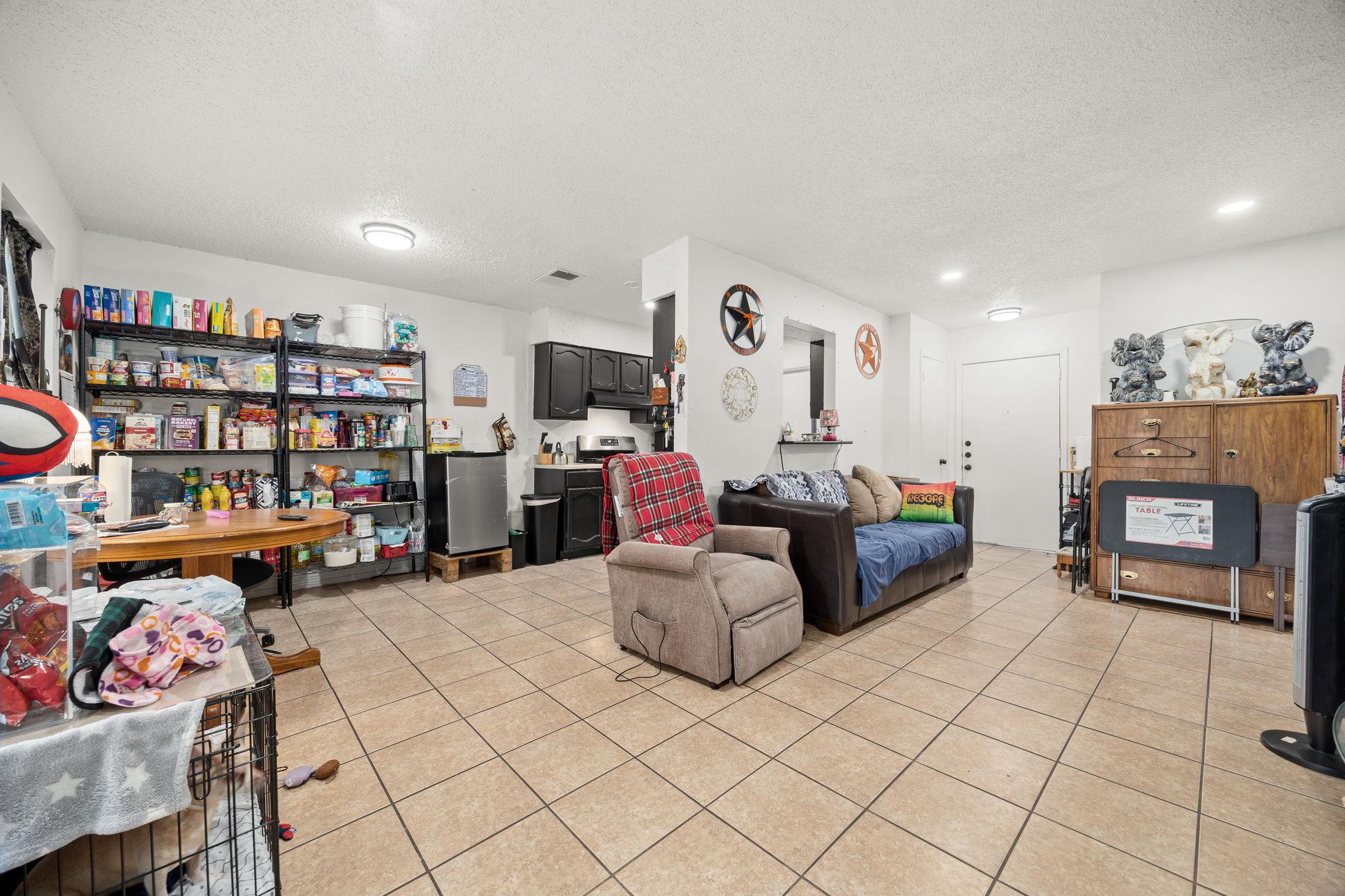 2412  E Stassney Ln, photo 5