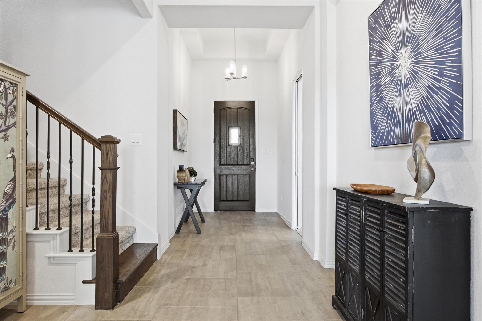 192  Raptor Beak Way, photo 6