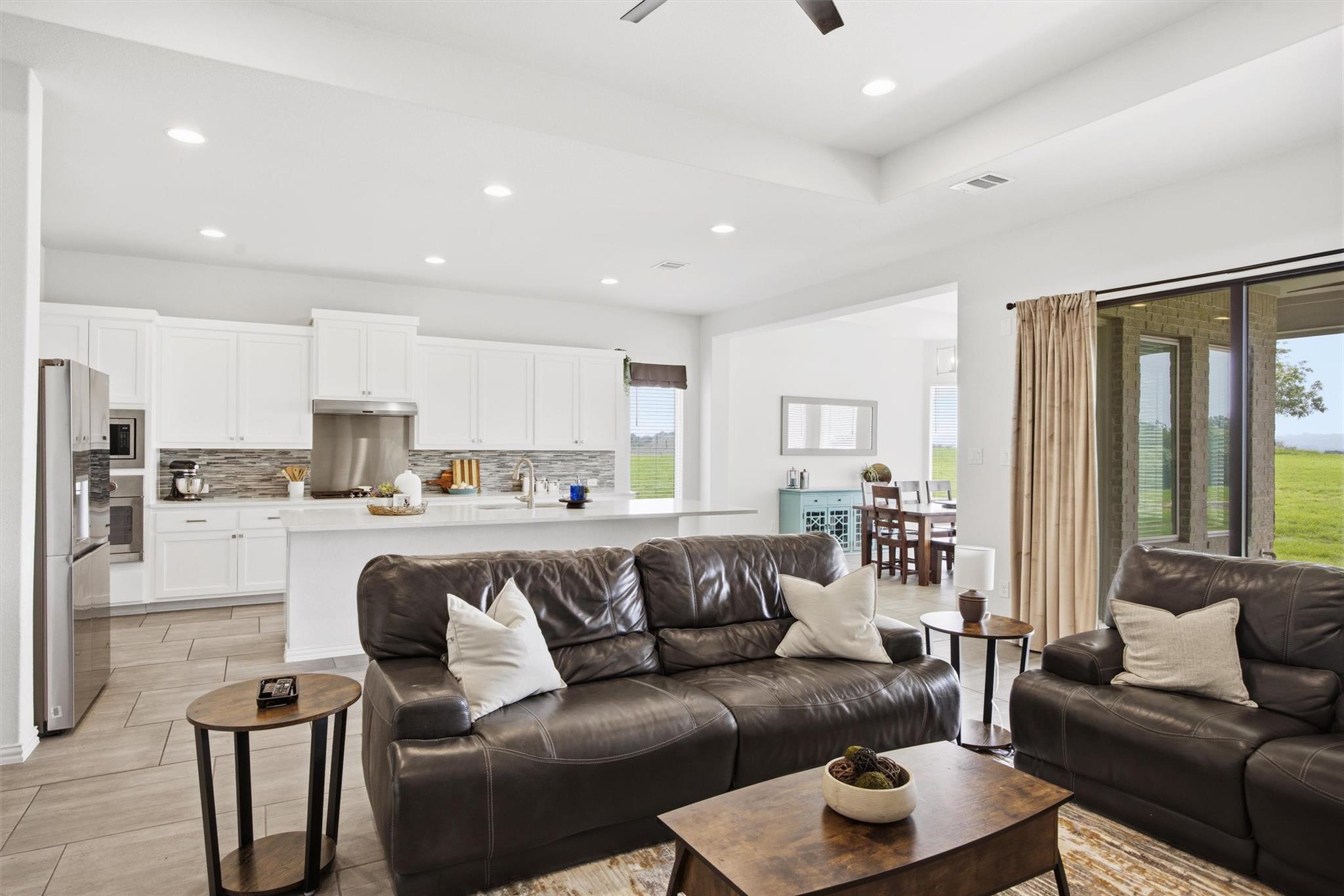 192  Raptor Beak Way, photo 10