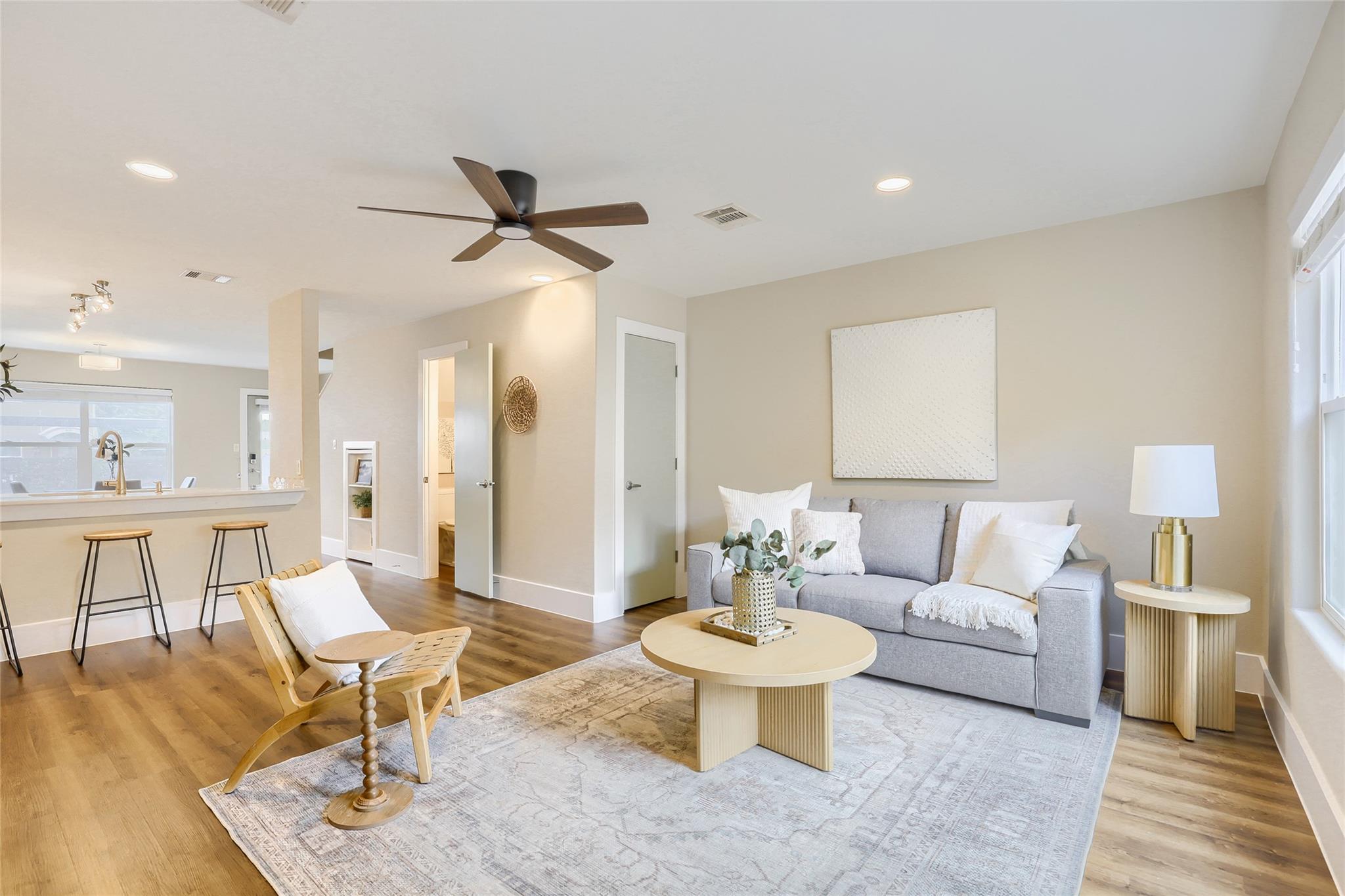 1101  Grove Blvd  #306, photo 6