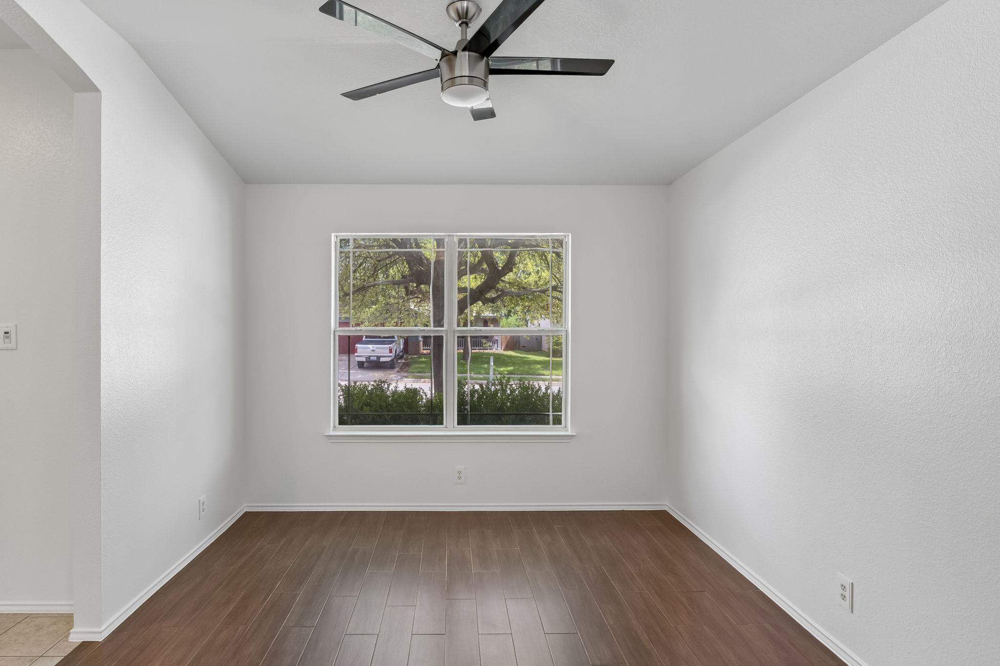 4010  Louise Lee Dr, photo 5