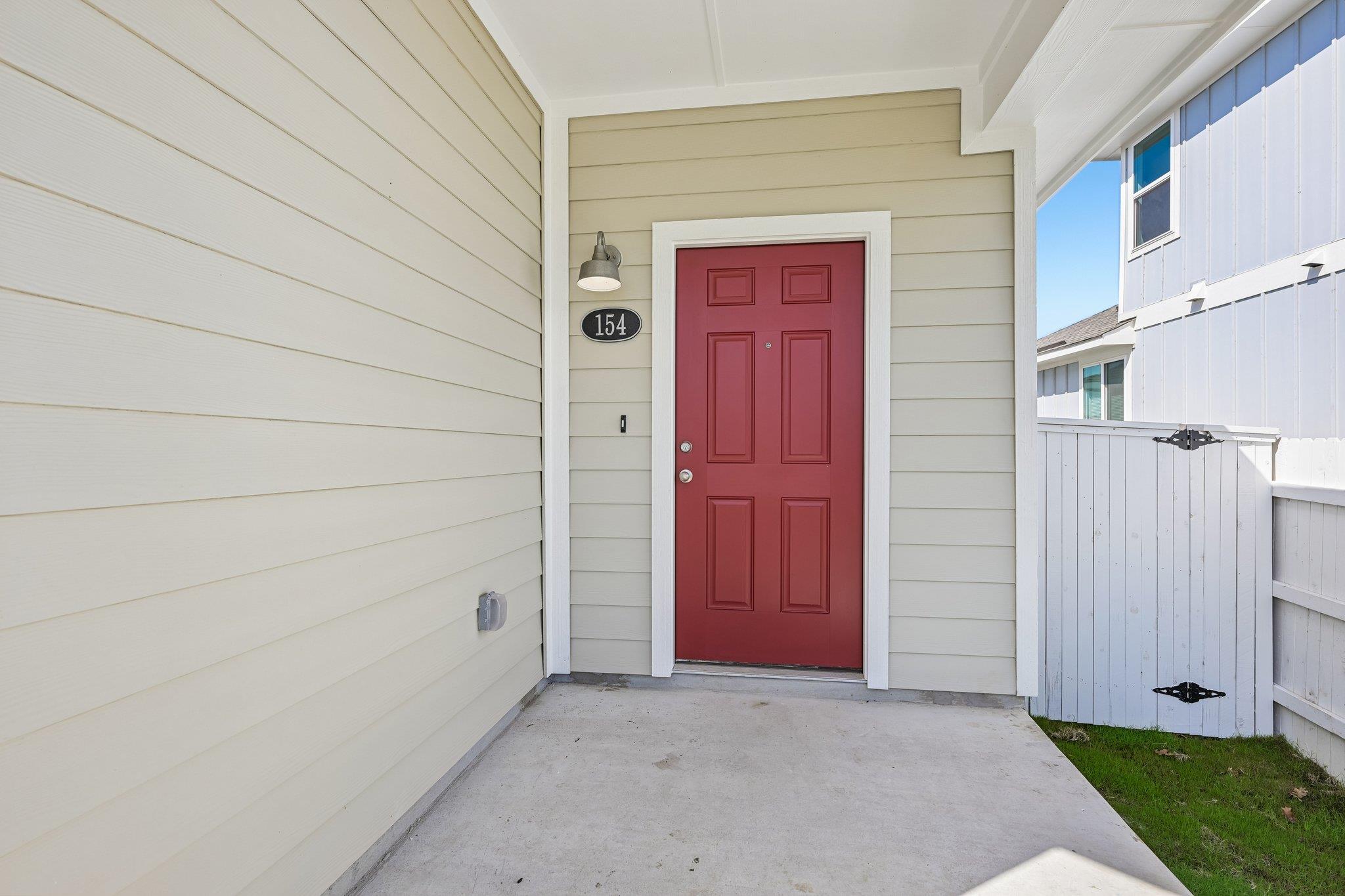 154 Daylily Dr photo 5
