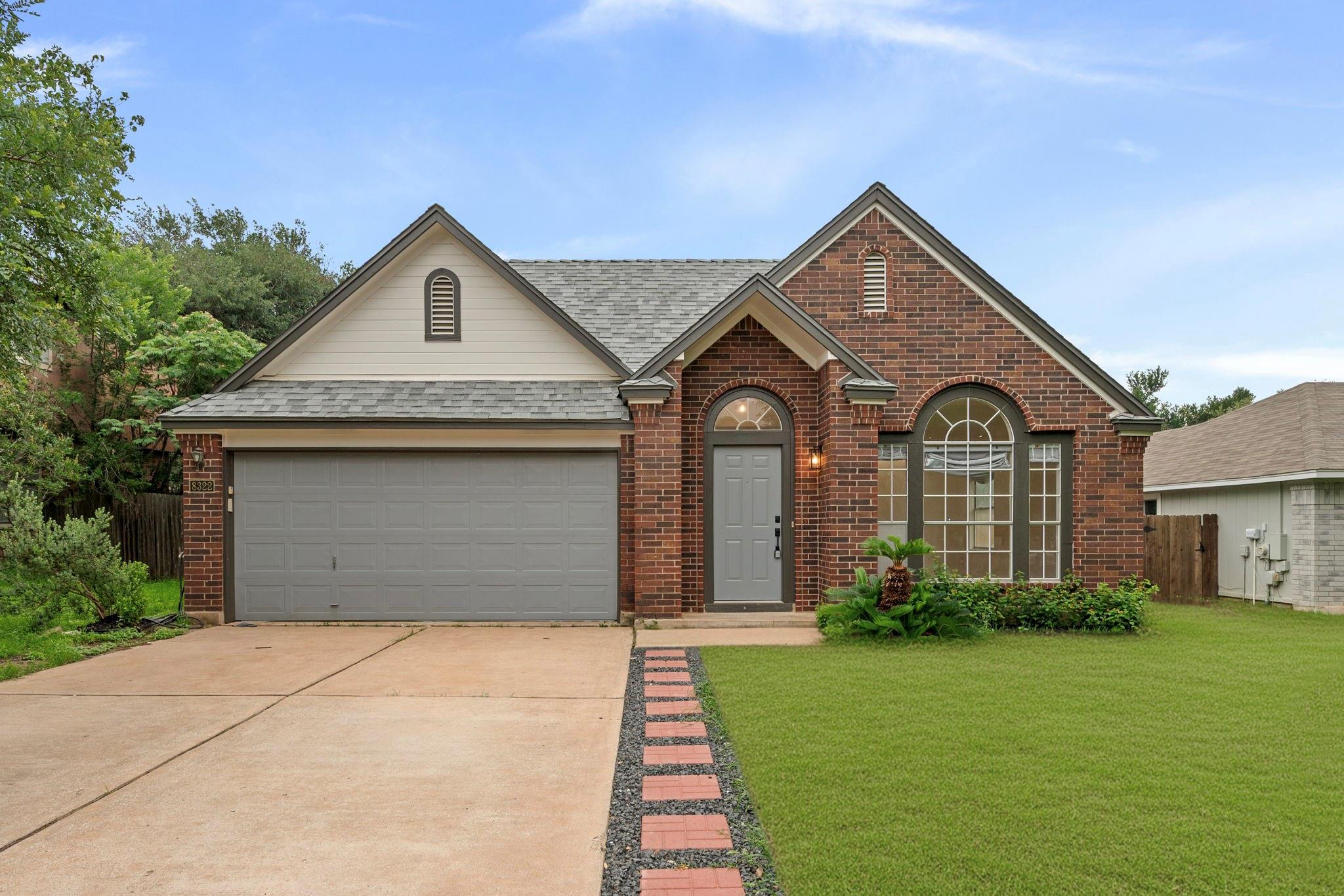 8322  Doe Meadow Dr, photo 2