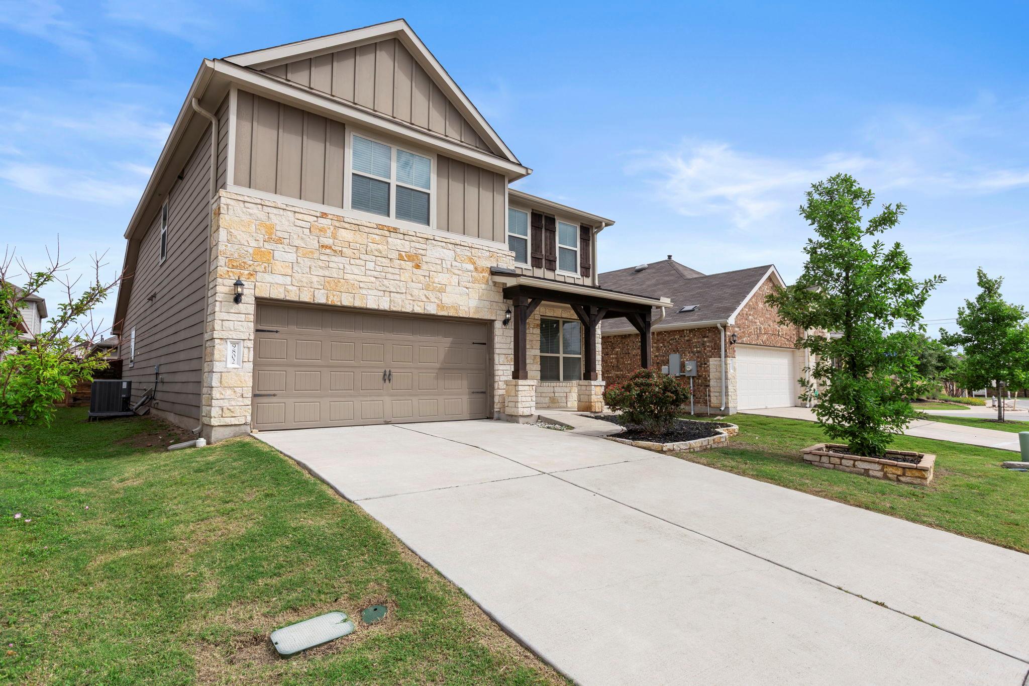 9802  Acero Dr, photo 3