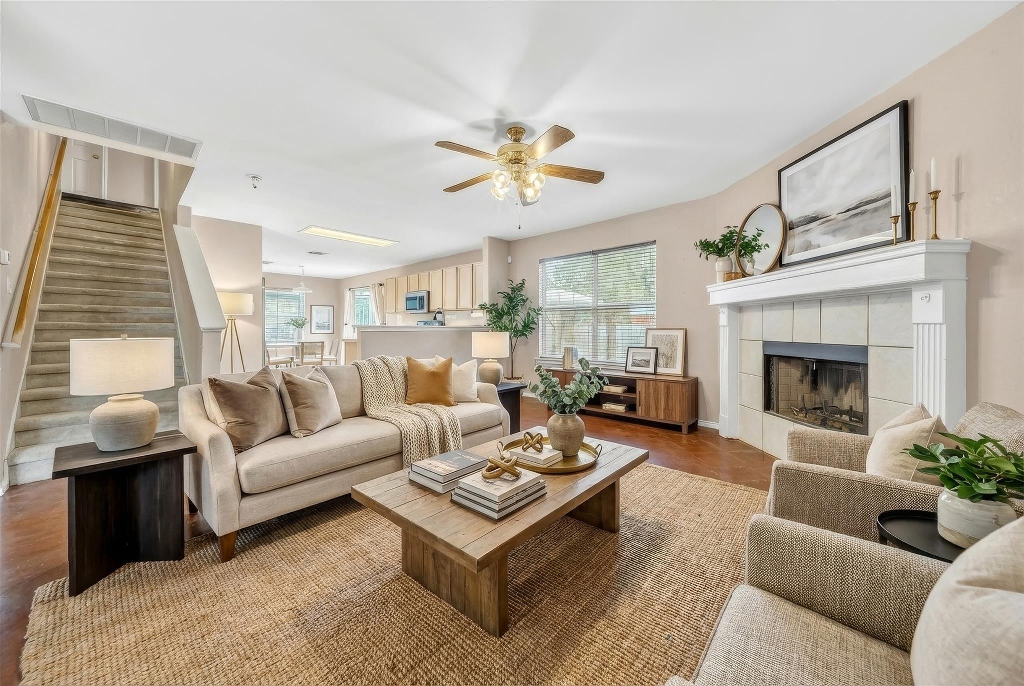 1610  Lloydminister Way, photo 4