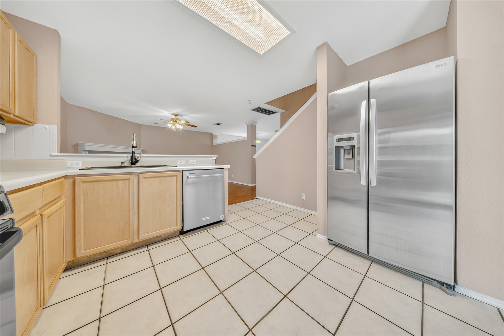 1610  Lloydminister Way, photo 10