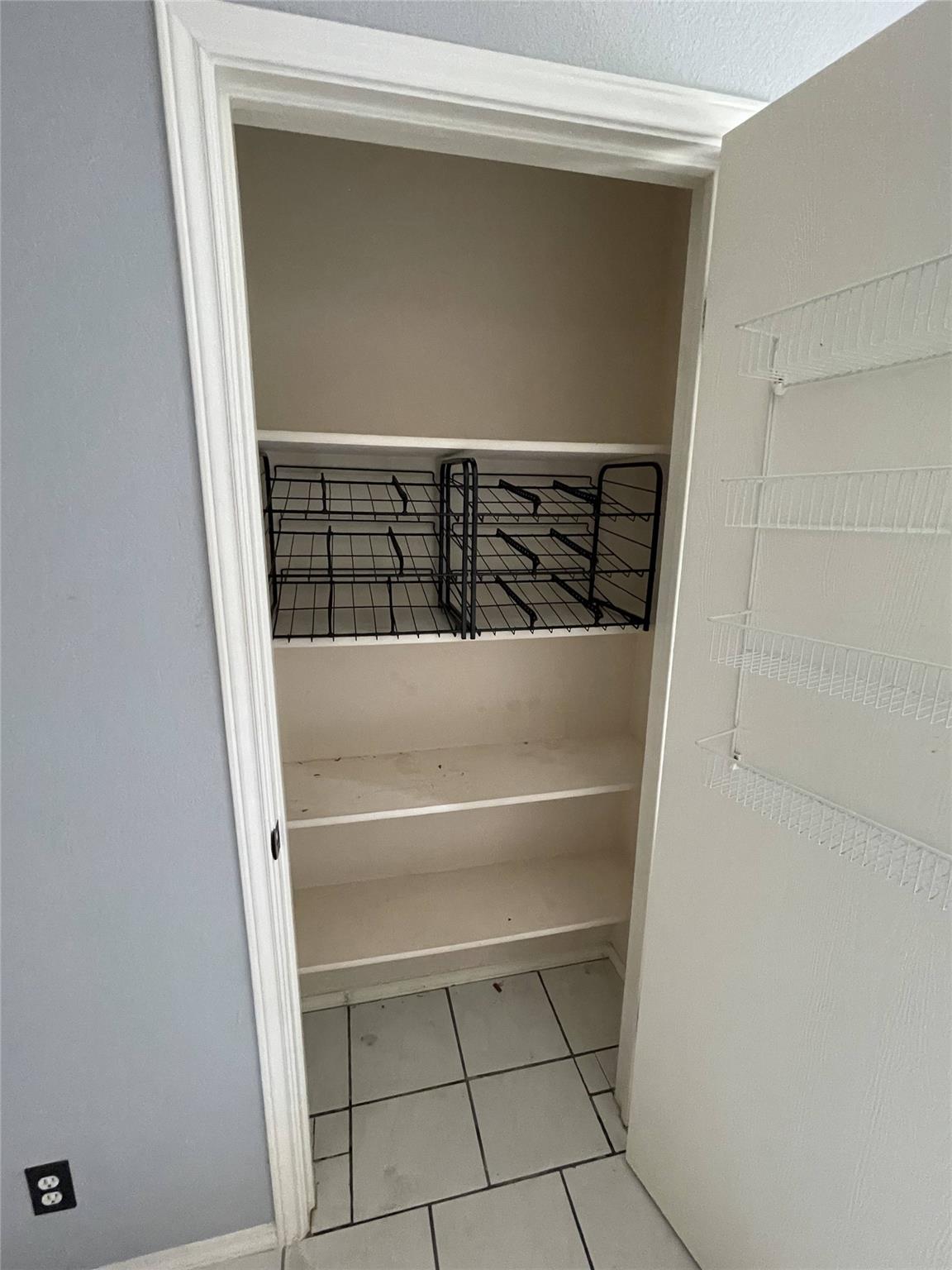 110  Brentwood Dr, photo 11
