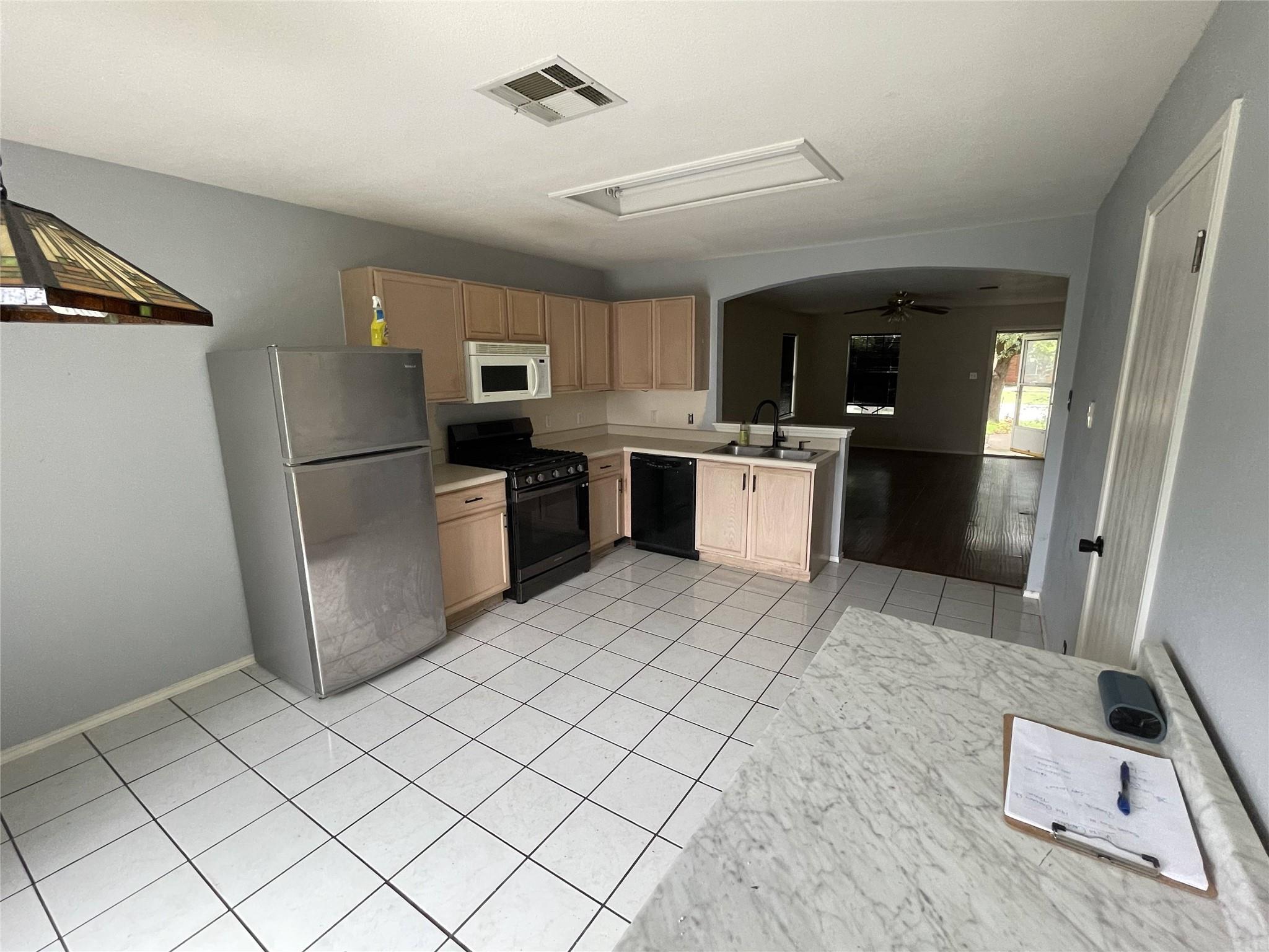 110  Brentwood Dr, photo 10