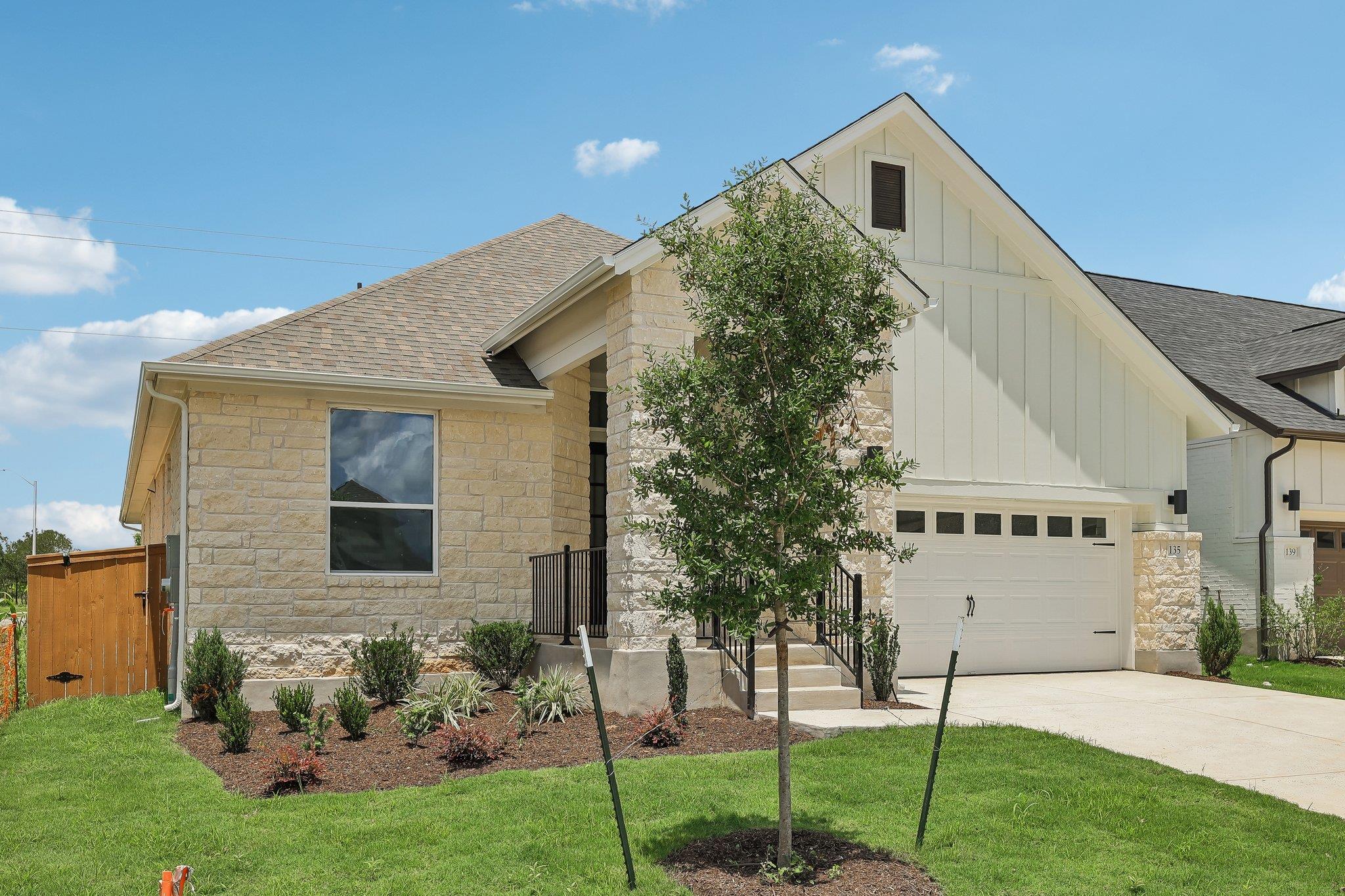 135  Comfort Dr, photo 2