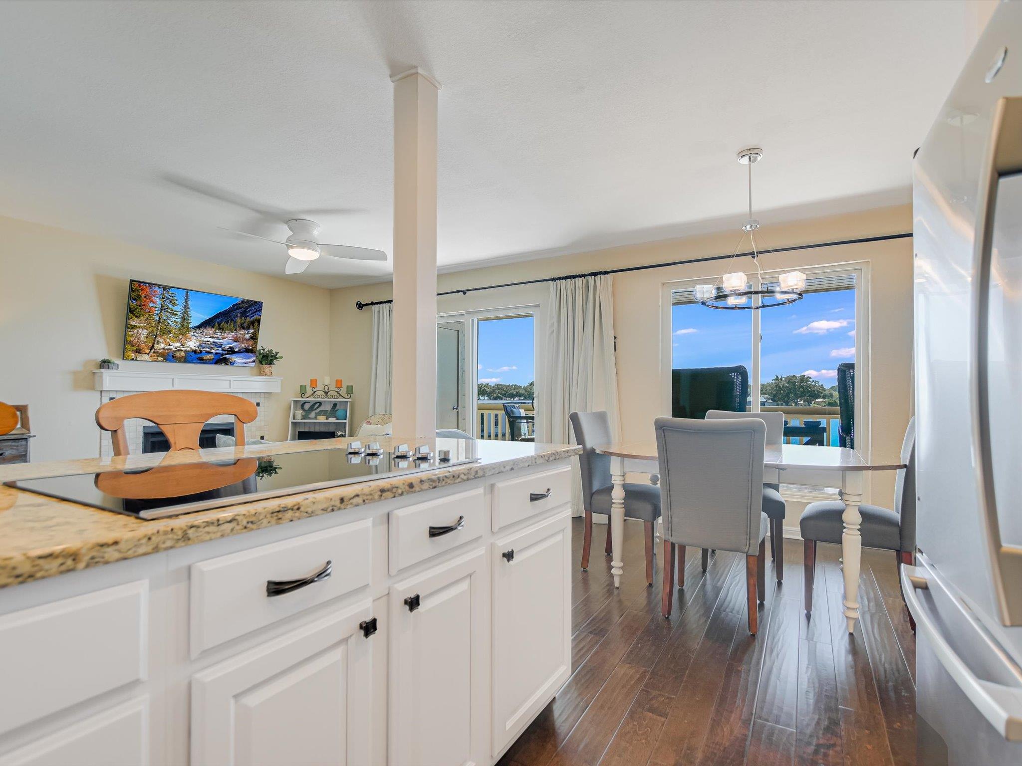 1100  The Cape None  #602, photo 10
