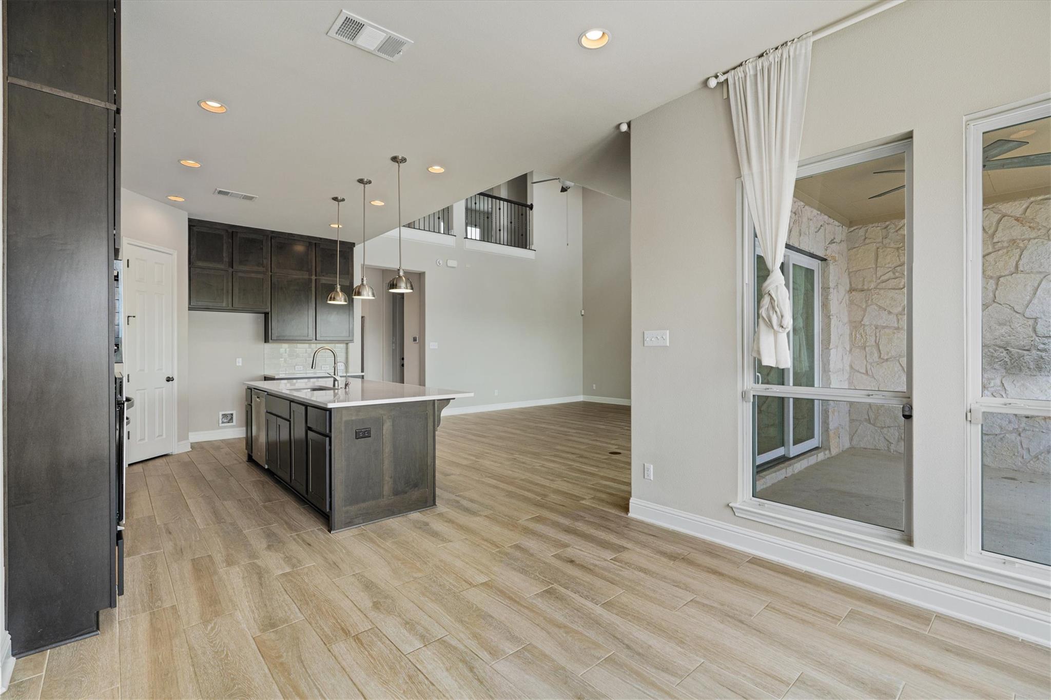 622  Cheyenne Ln, photo 12