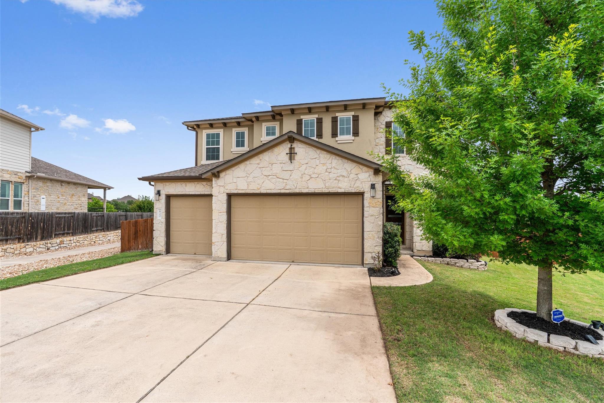 622  Cheyenne Ln, photo 3