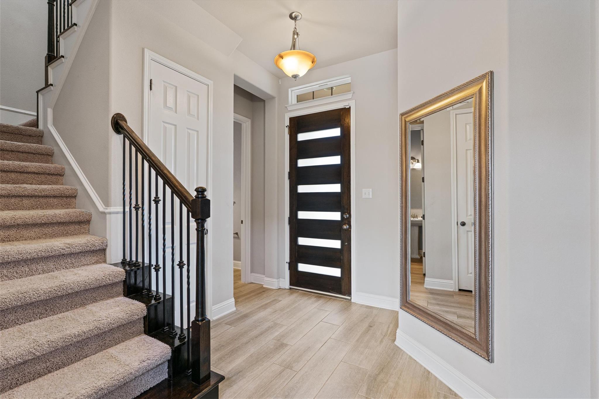 622  Cheyenne Ln, photo 4