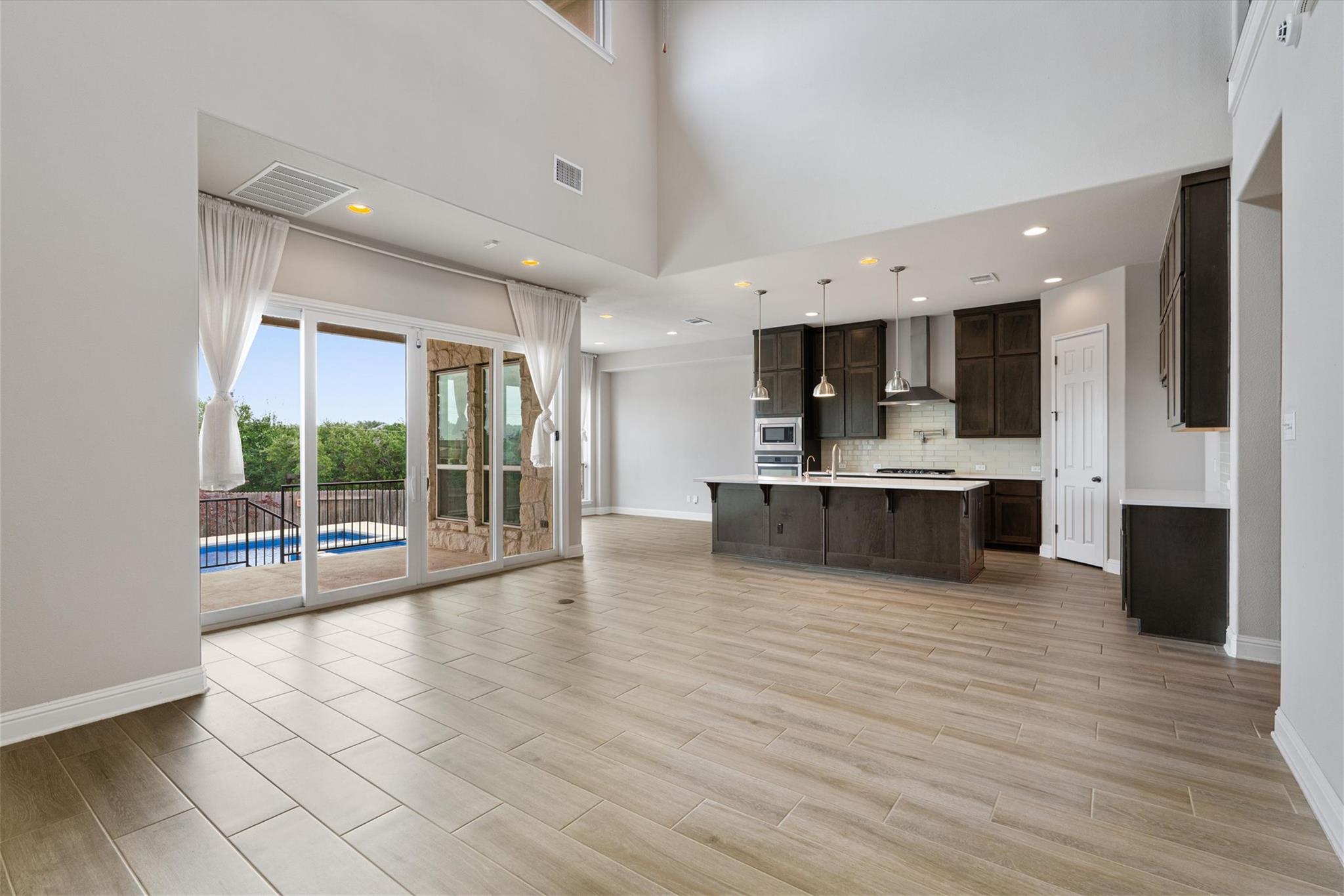 622  Cheyenne Ln, photo 7