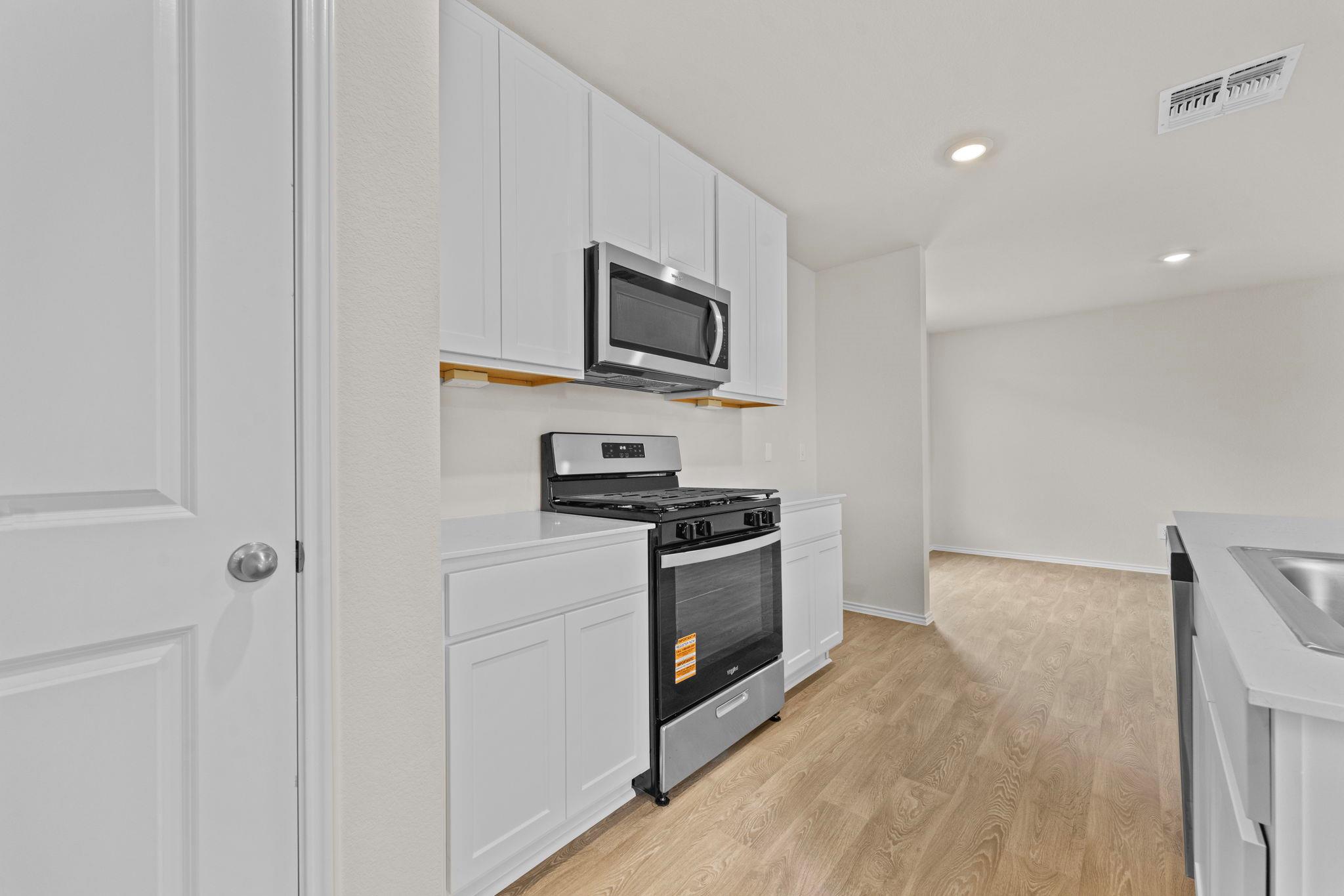 134 Langston Dr photo 11