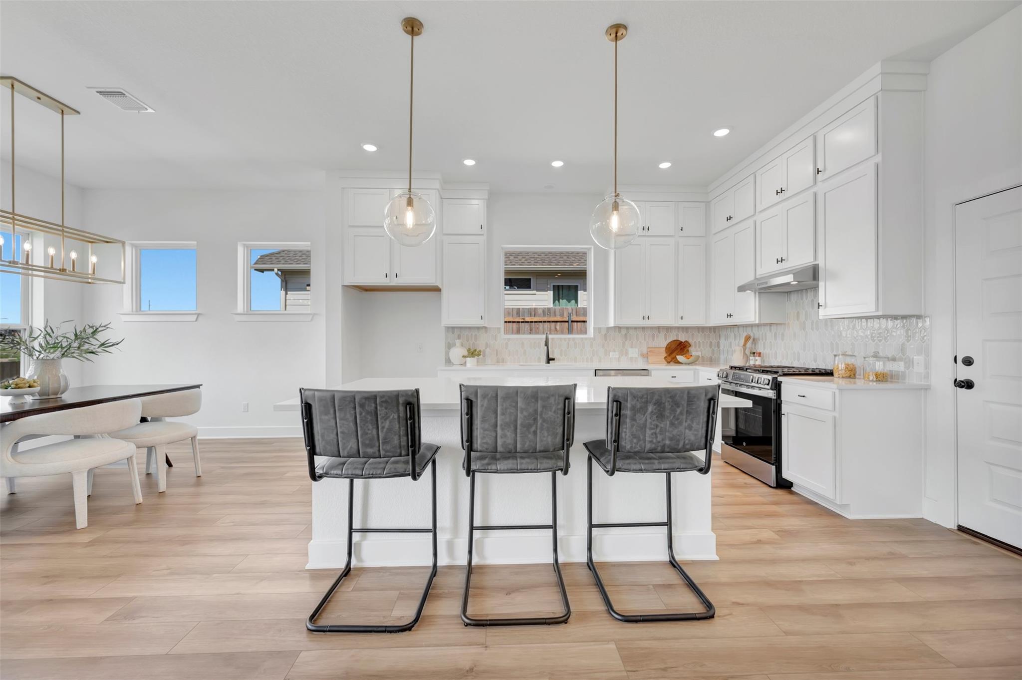 268  Flowering Senna Dr, photo 9
