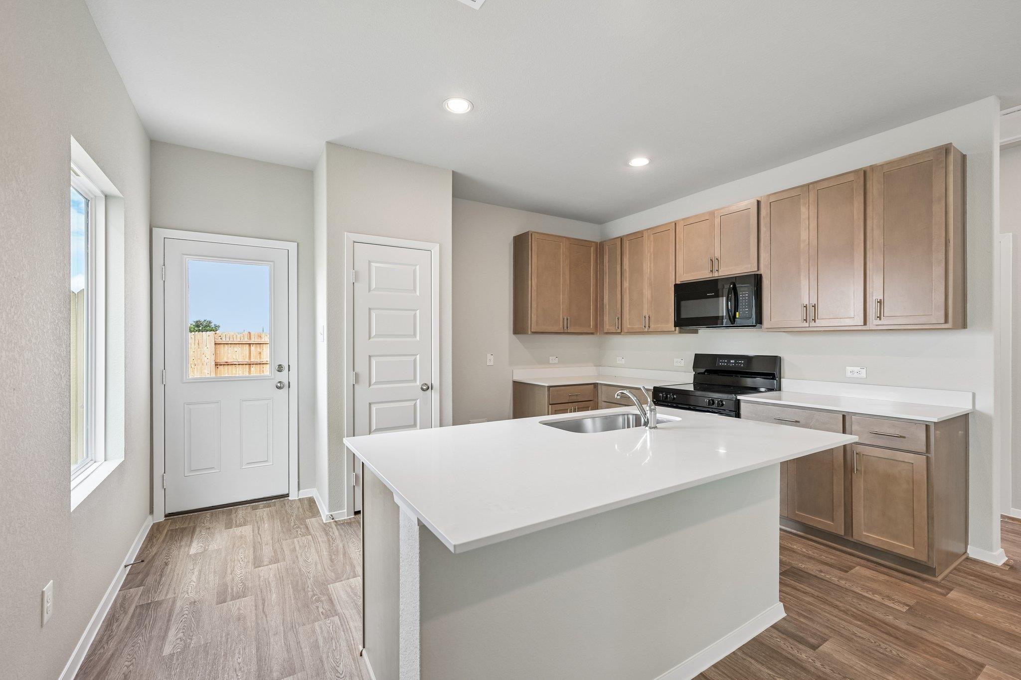 129 Adze Dr photo 6