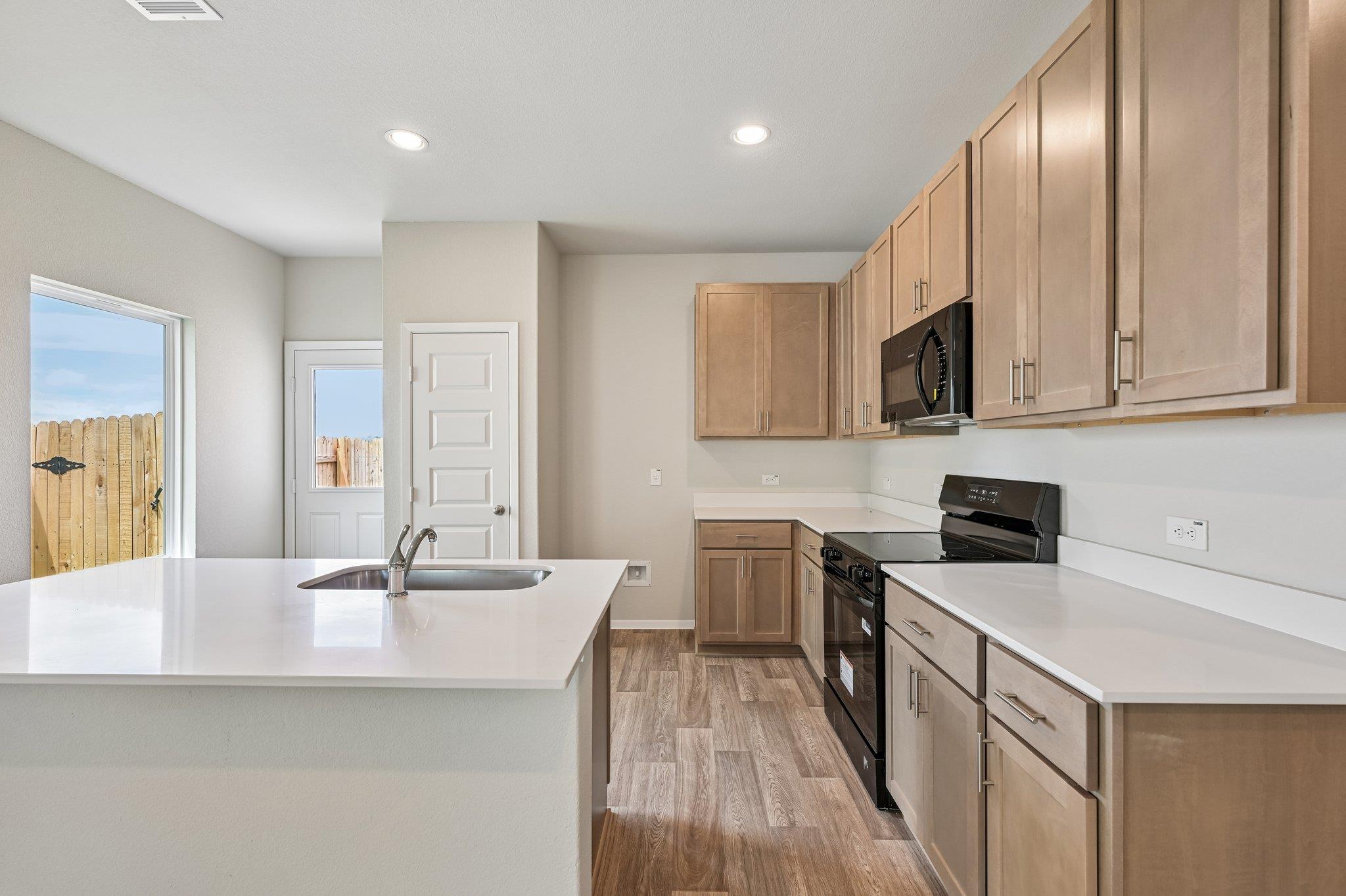 129 Adze Dr photo 8