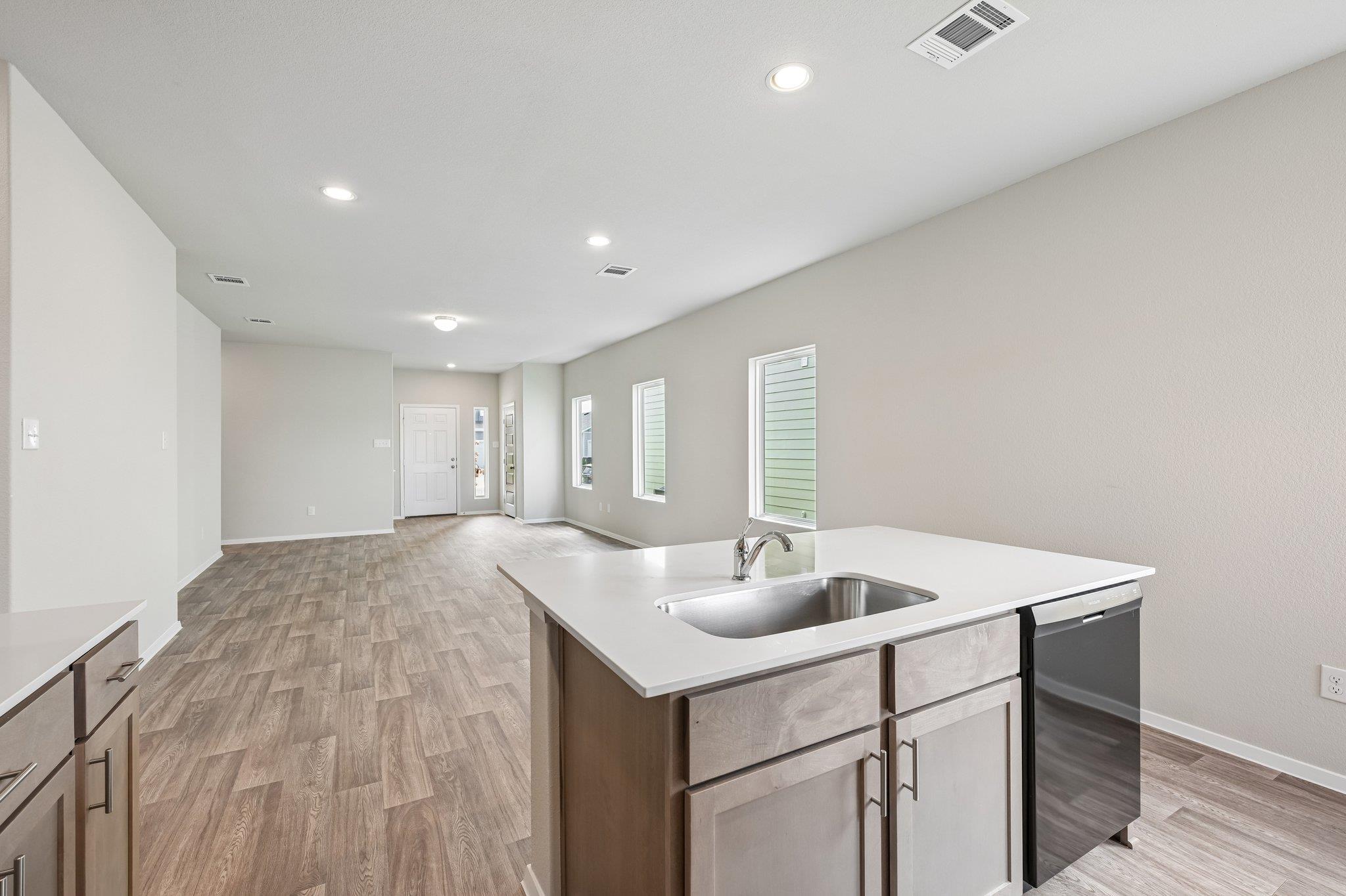 129 Adze Dr photo 9