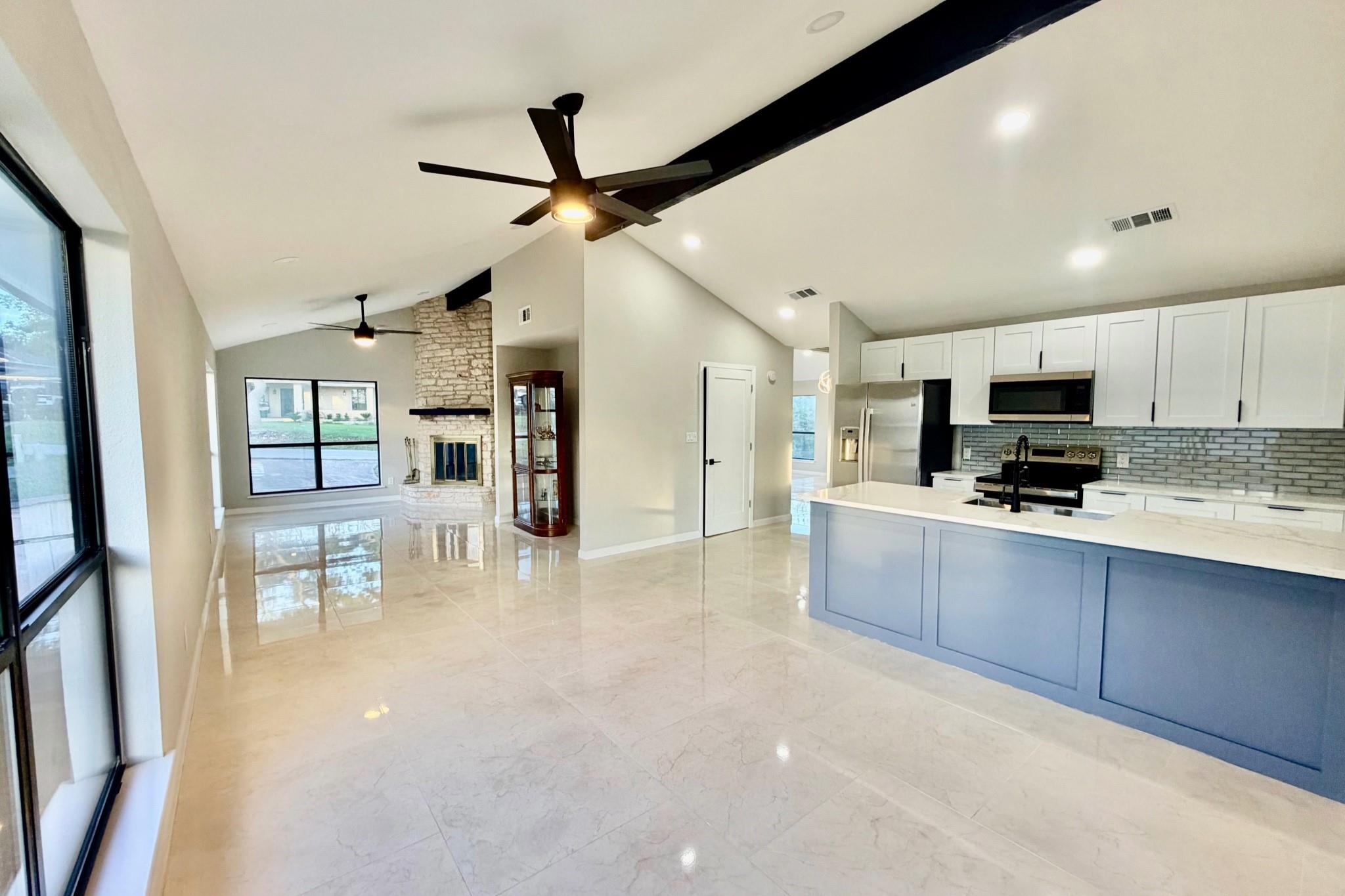 20201  BYRD Ave, photo 7