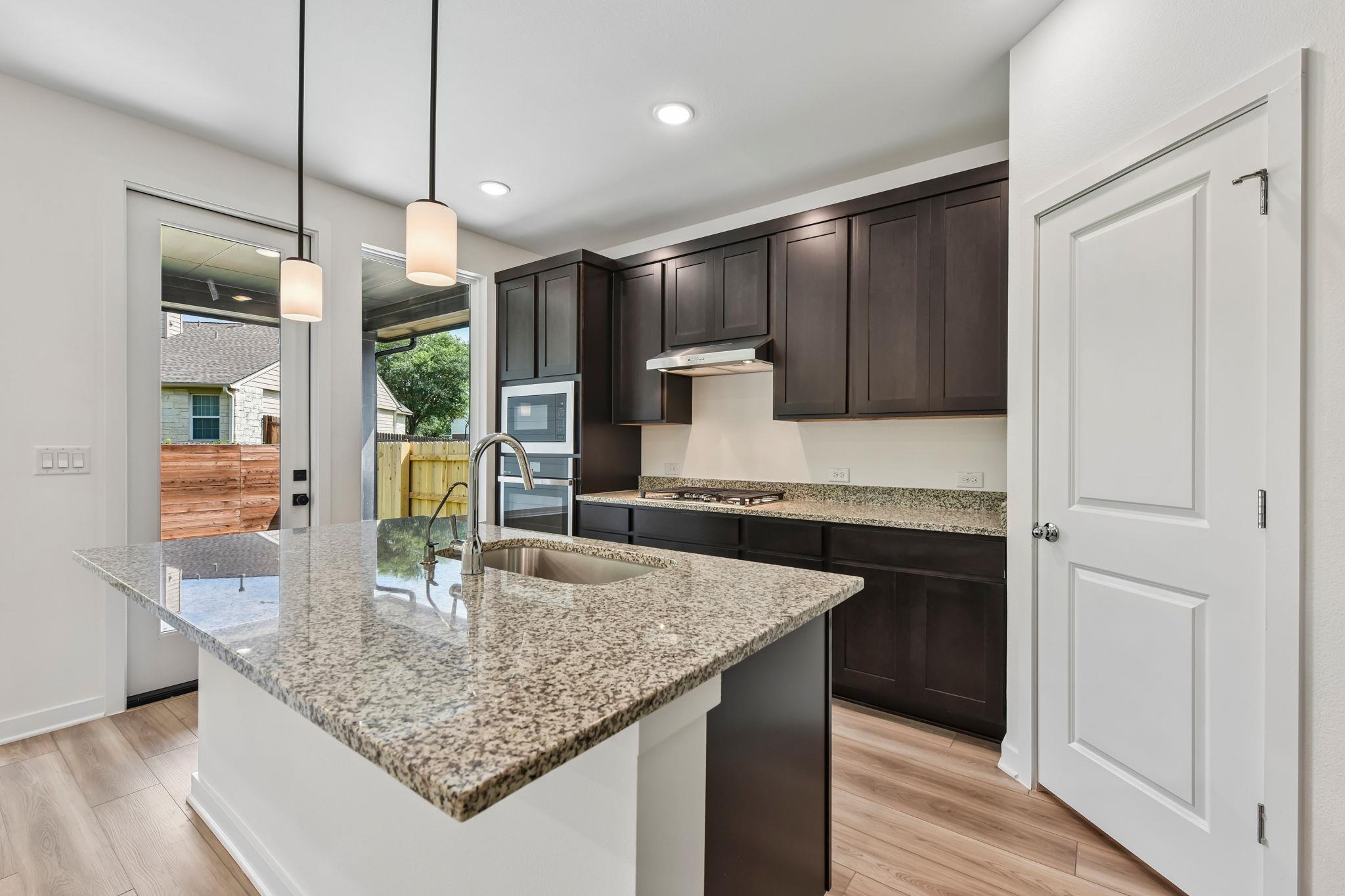 310  Romans Rd, photo 11
